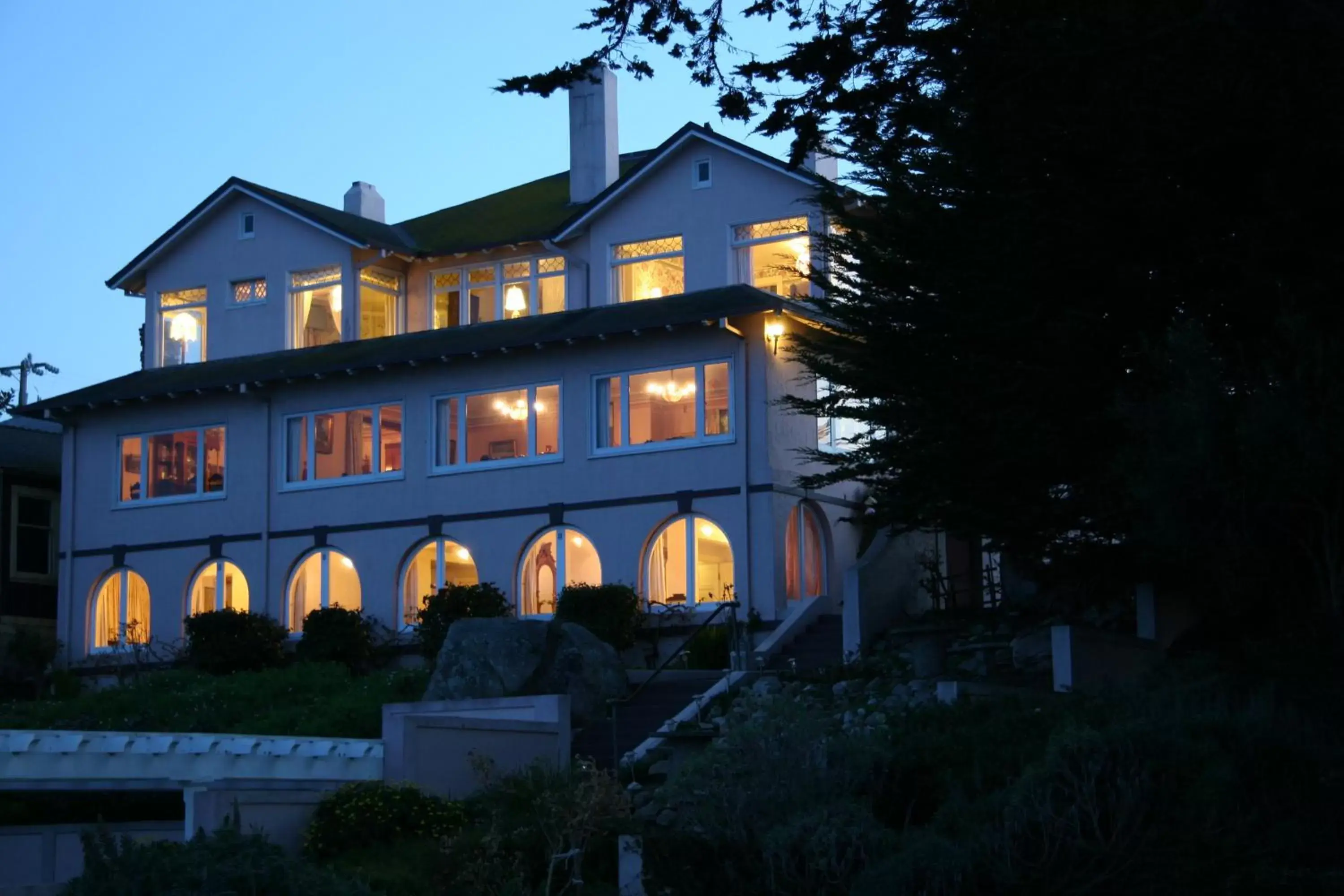 Martine Inn Martine Inn