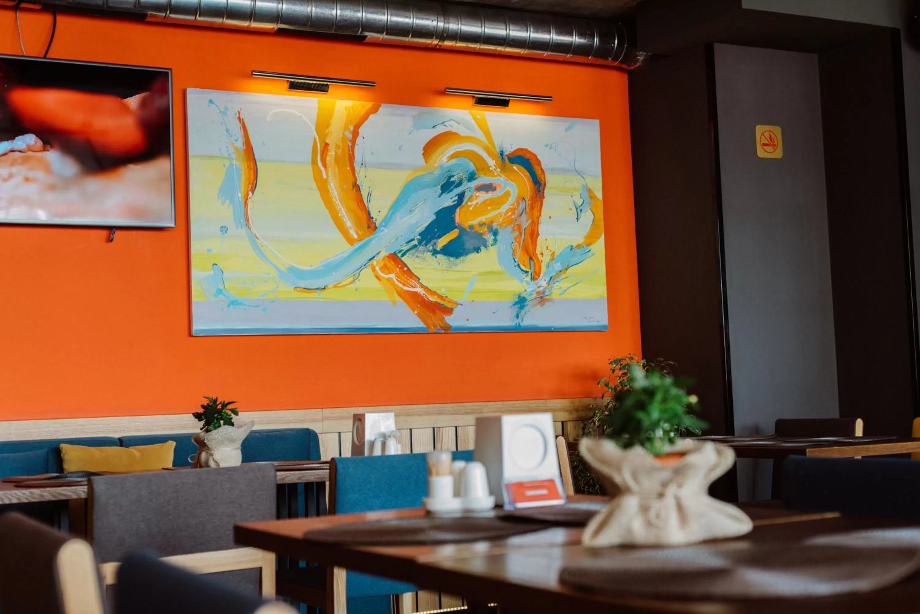 Restaurant/places to eat in Aparthotel Tangerine