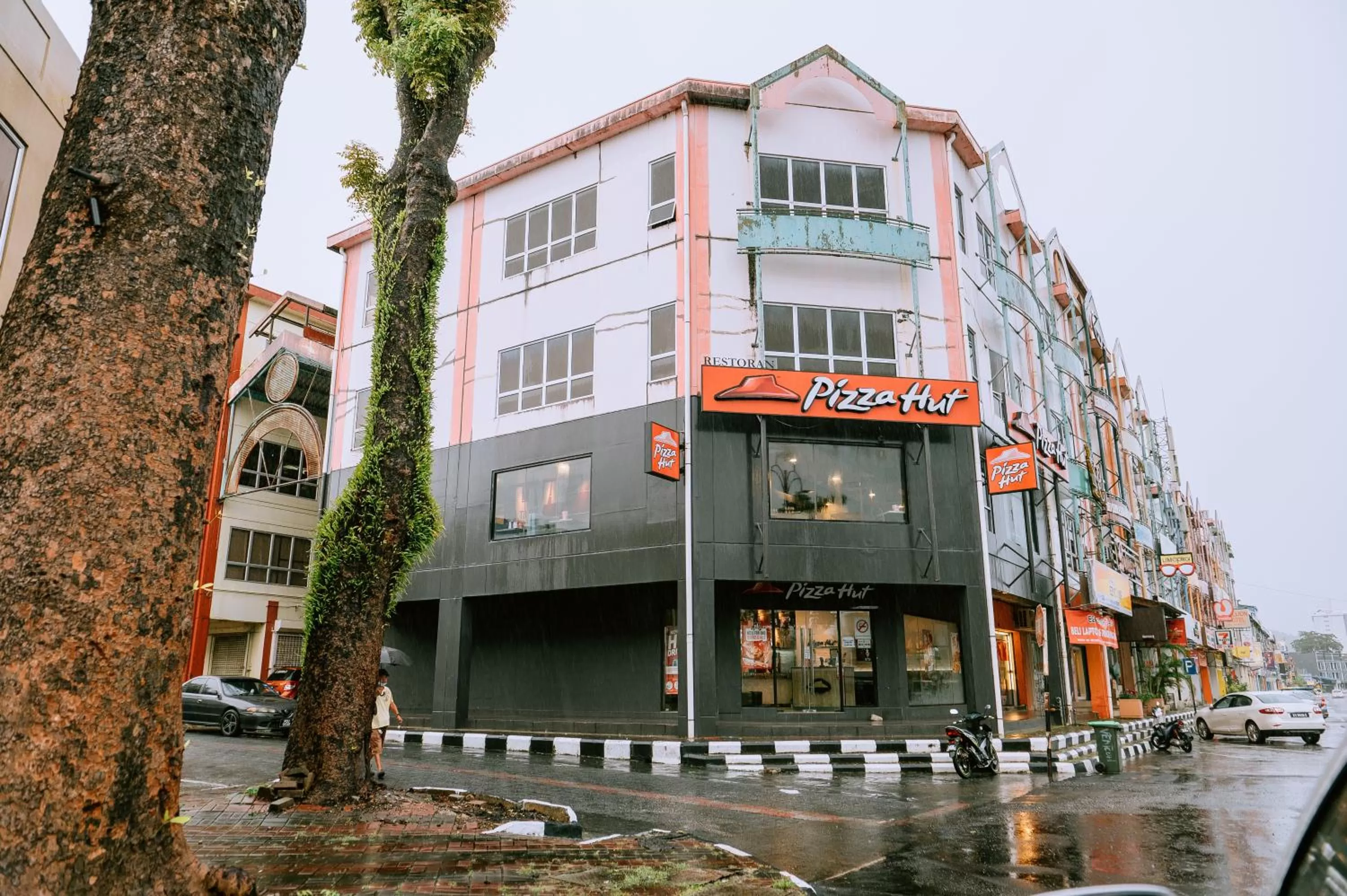 Restaurant/places to eat in The Concept Hotel Langkawi