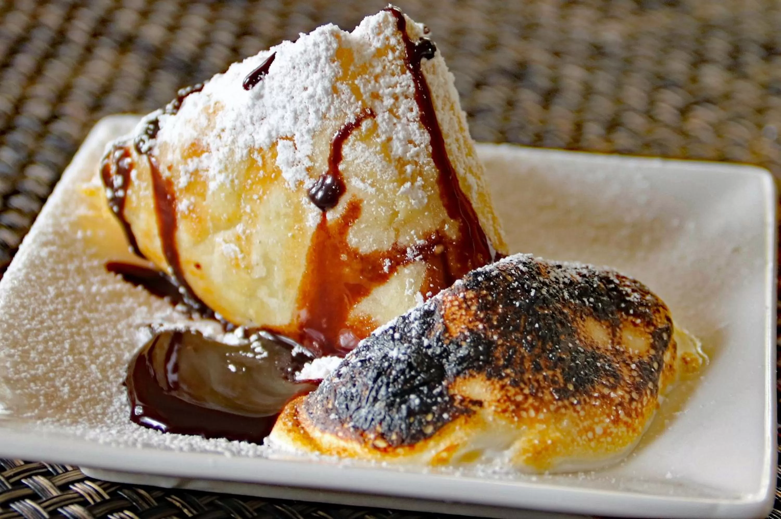 Breakfast in Sheridan House Inn- Adult Only Accommodation