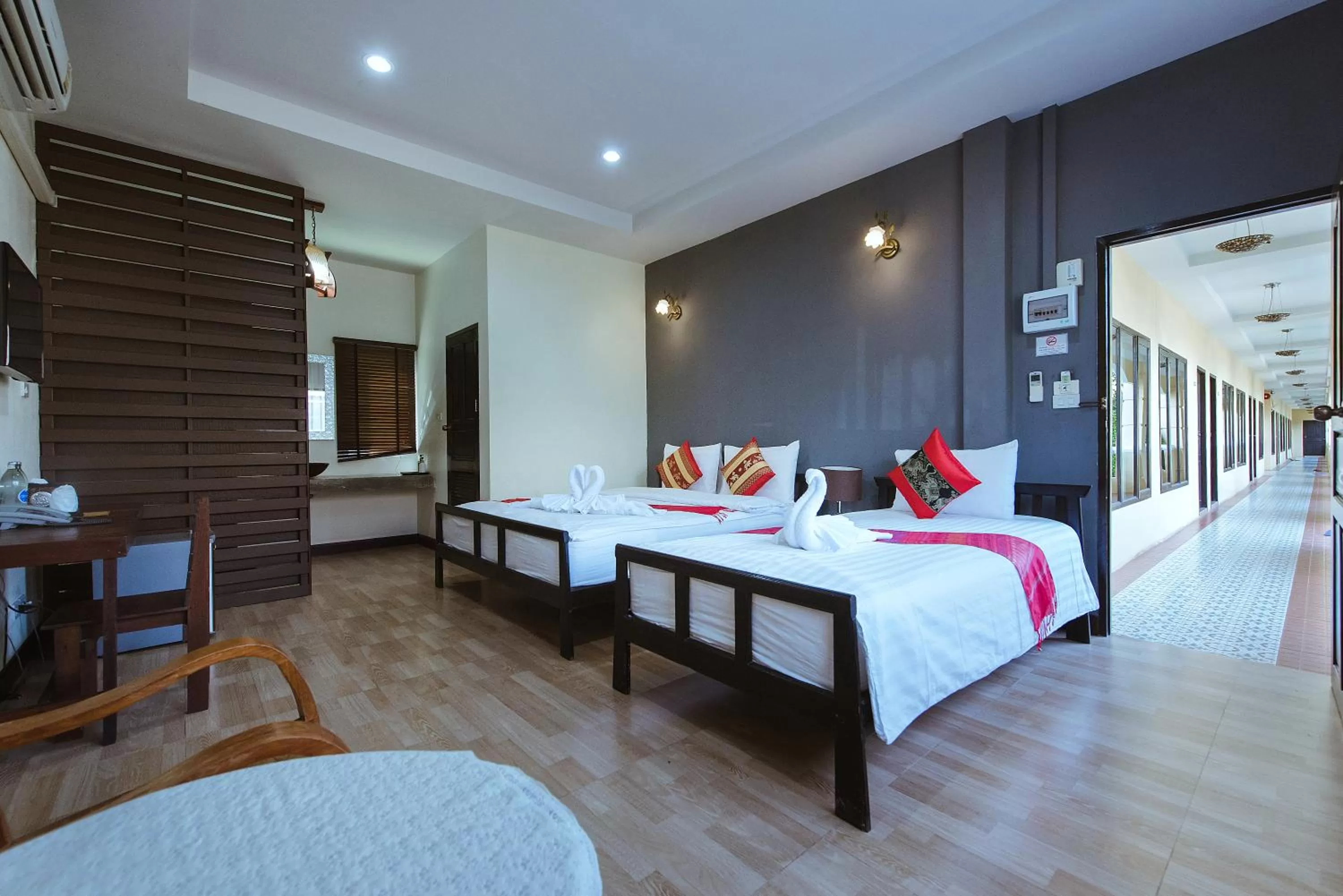 Bedroom, Bed in Park & Pool Resort