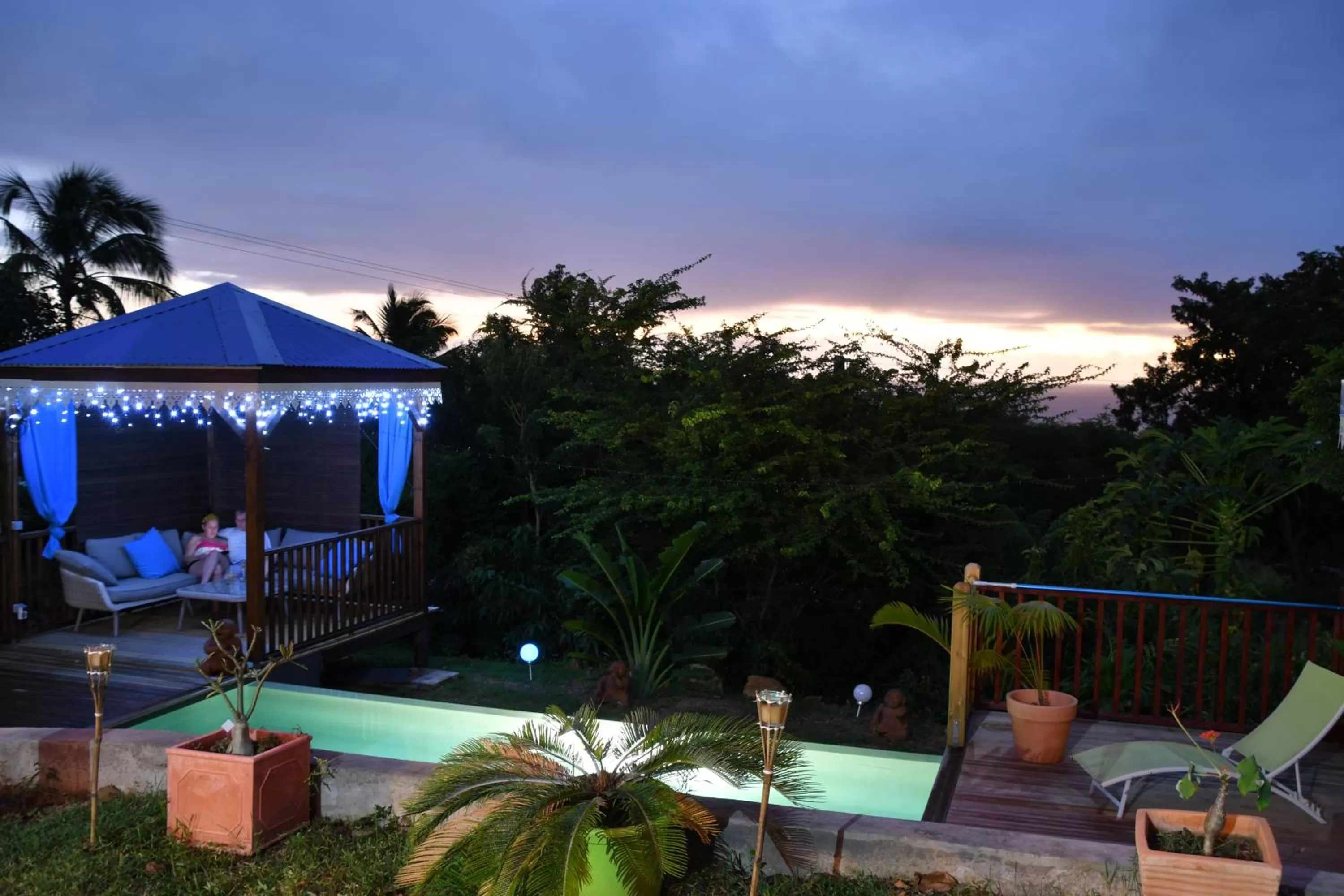Sunset in BUNGALOW La Tortue Bleue