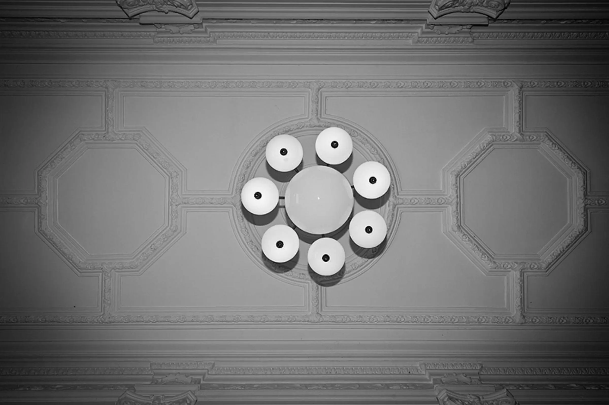 Decorative detail in Alqush Downtown Hotel