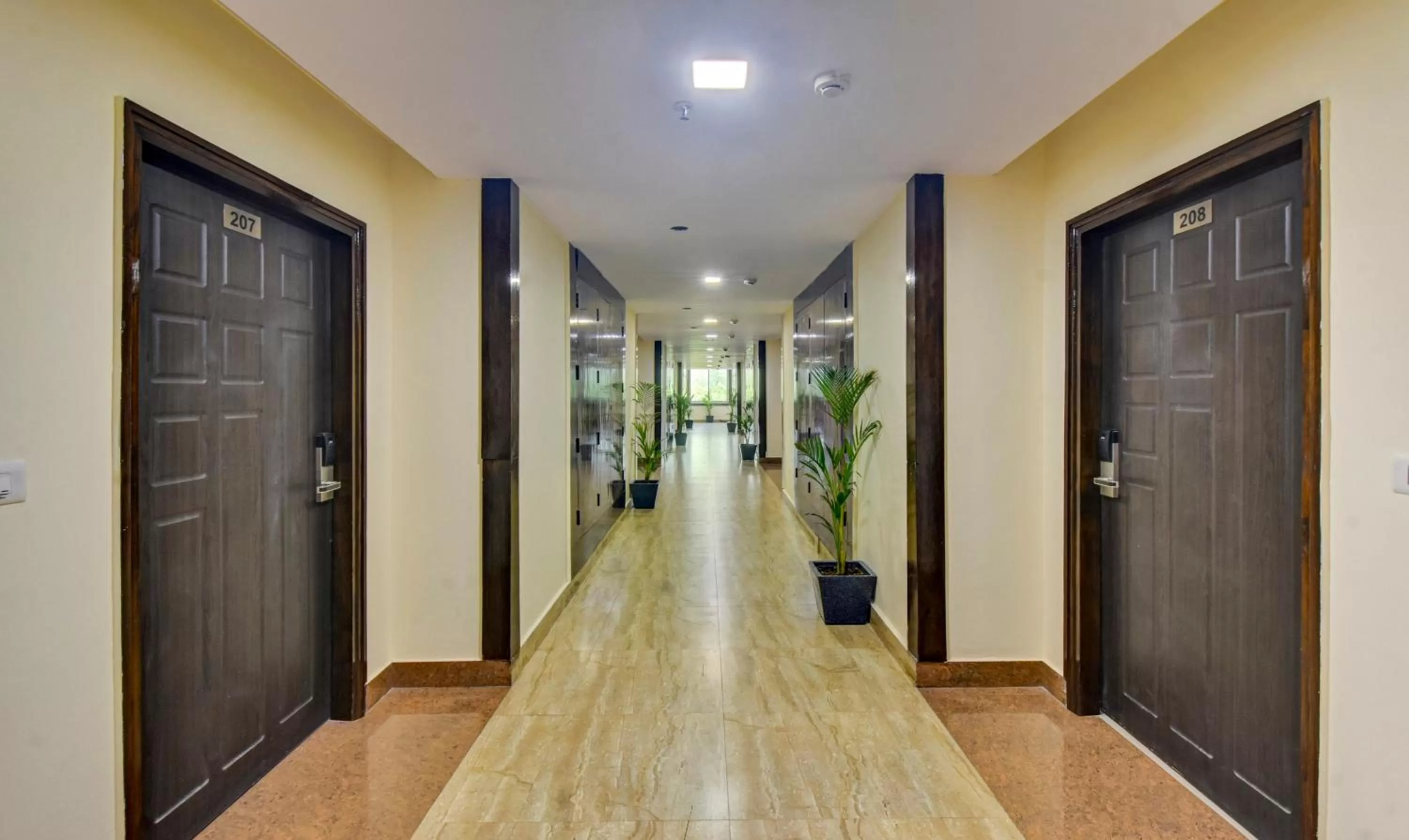 Lobby or reception in Treebo Elysee, Patel Nagar