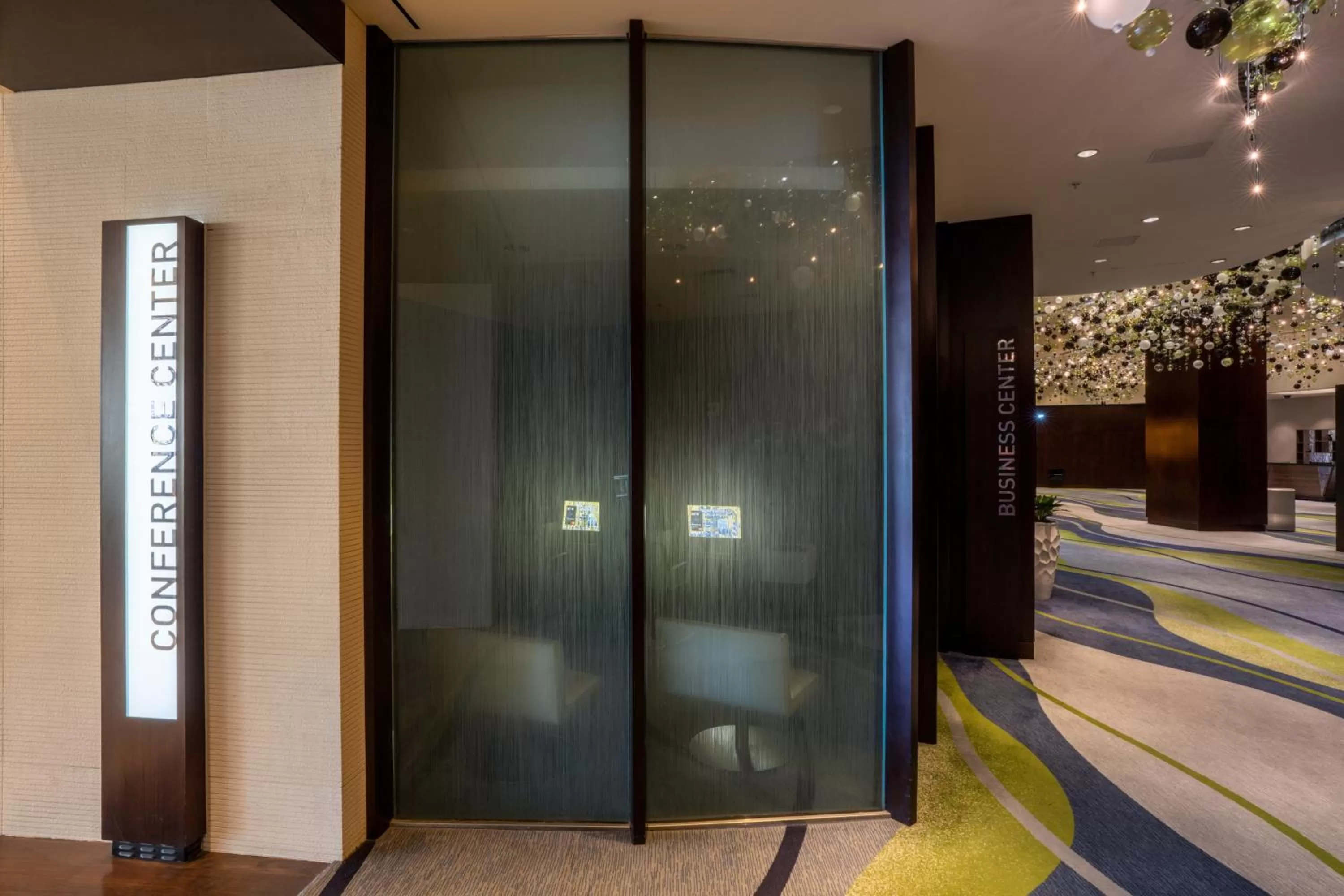 Business facilities, Bed in Vdara Hotel & Spa at ARIA Las Vegas