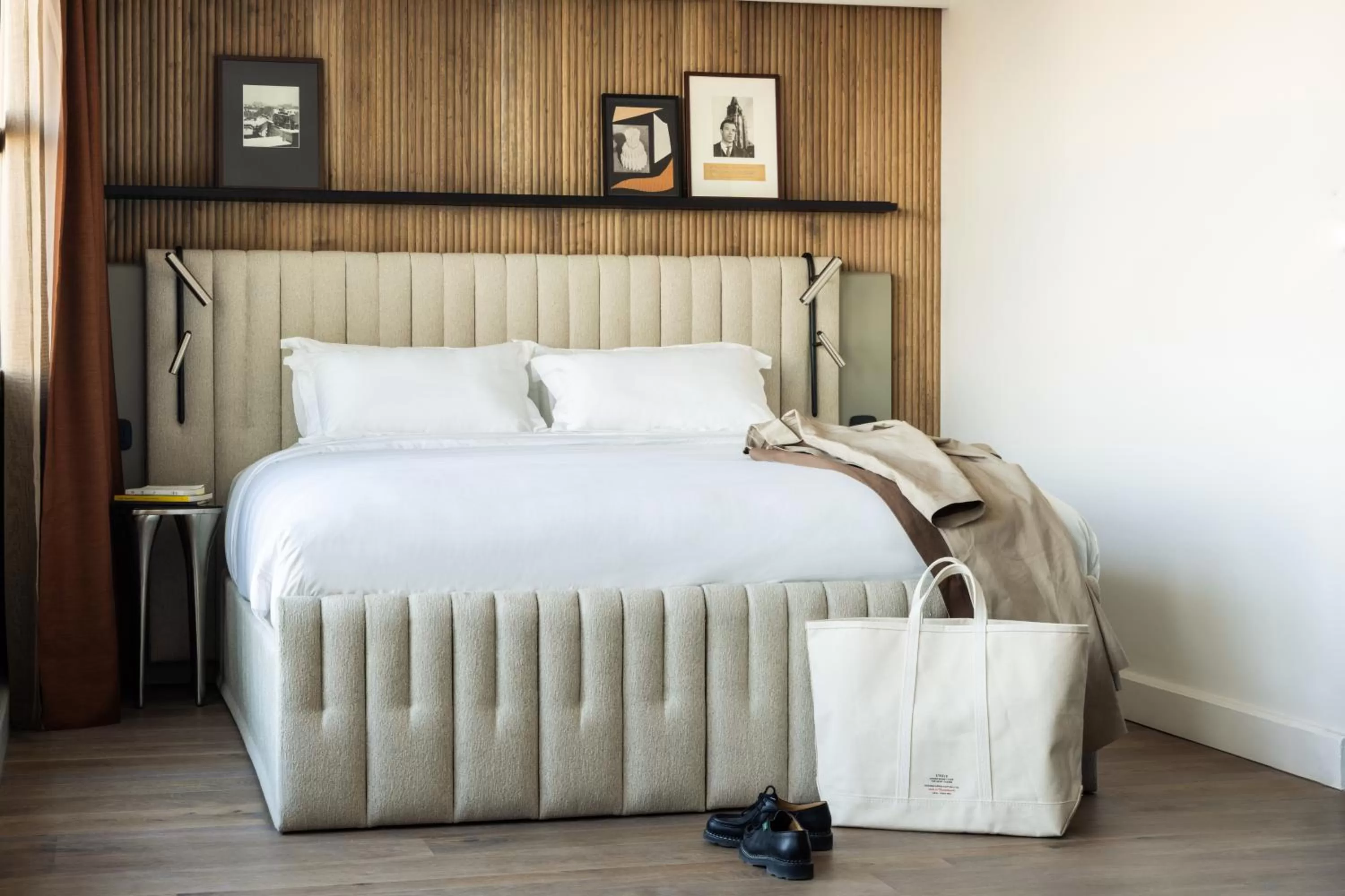 Bed in Hôtel Dame des Arts