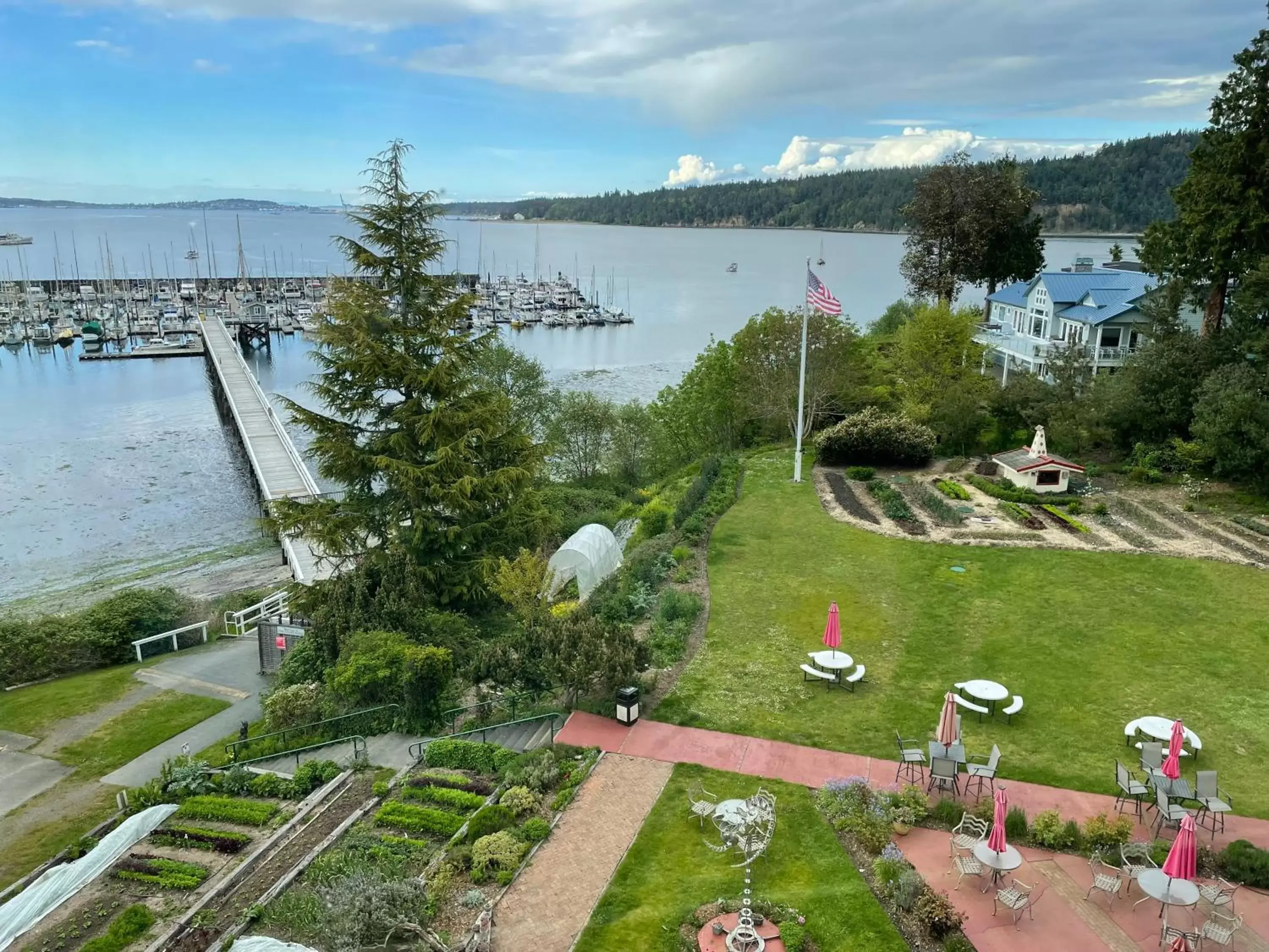 Executive Suite in Old Alcohol Plant Executive Suite in Old Alcohol Plant