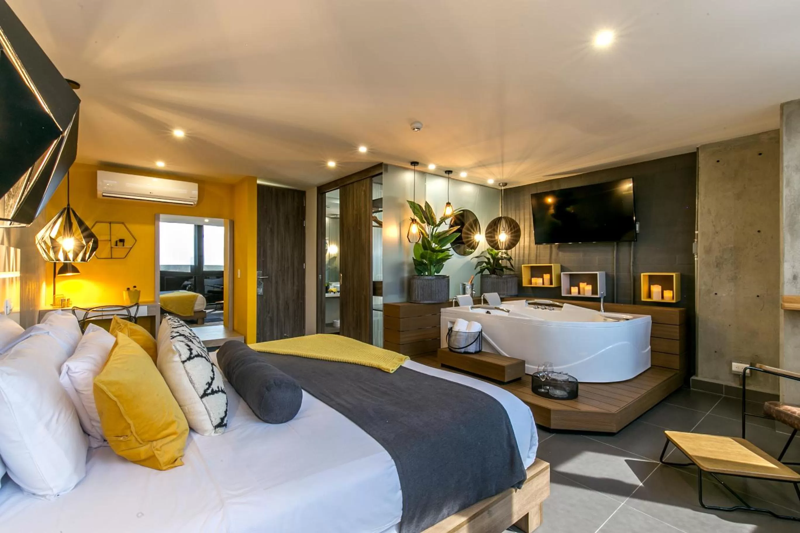 Photo of the whole room, Bed in Epic Boutique Hotel