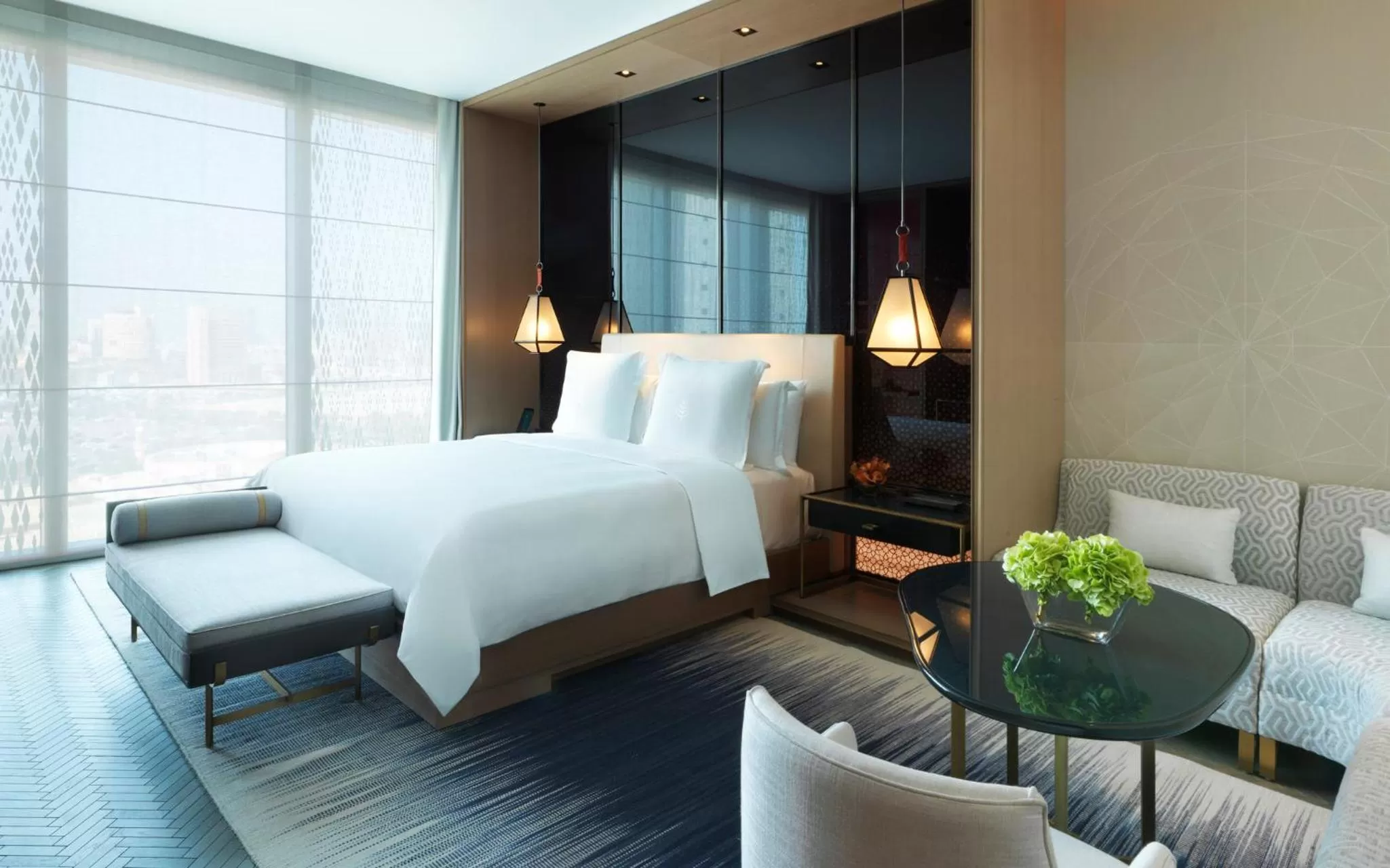 Bedroom, Bed in Four Seasons Hotel Kuwait at Burj Alshaya