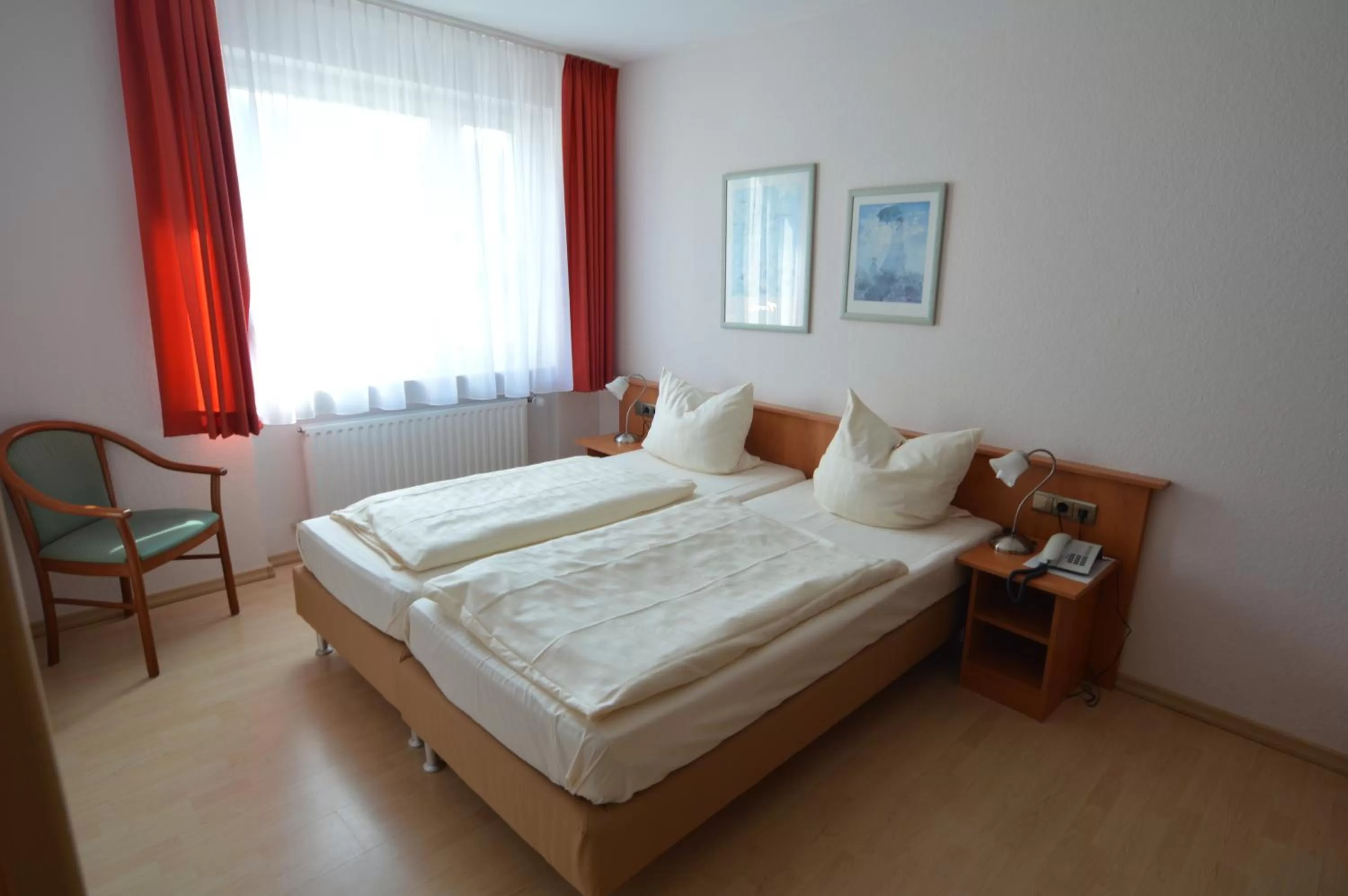 Photo of the whole room, Bed in Aktivhotel Alter Kaiser