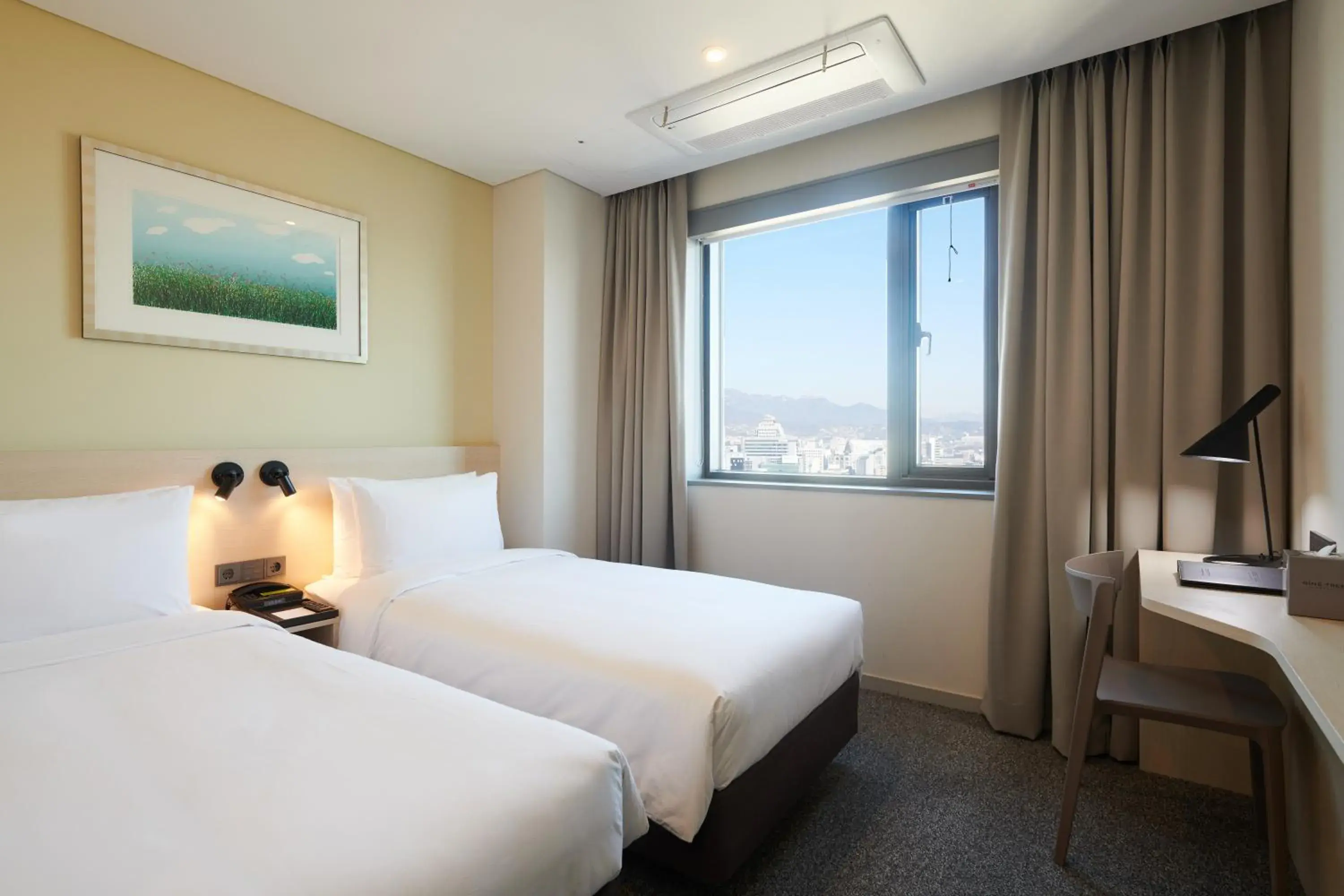 Standard Twin Room in Nine Tree by Parnas Seoul Dongdaemun Standard Twin Room in Nine Tree by Parnas Seoul Dongdaemun