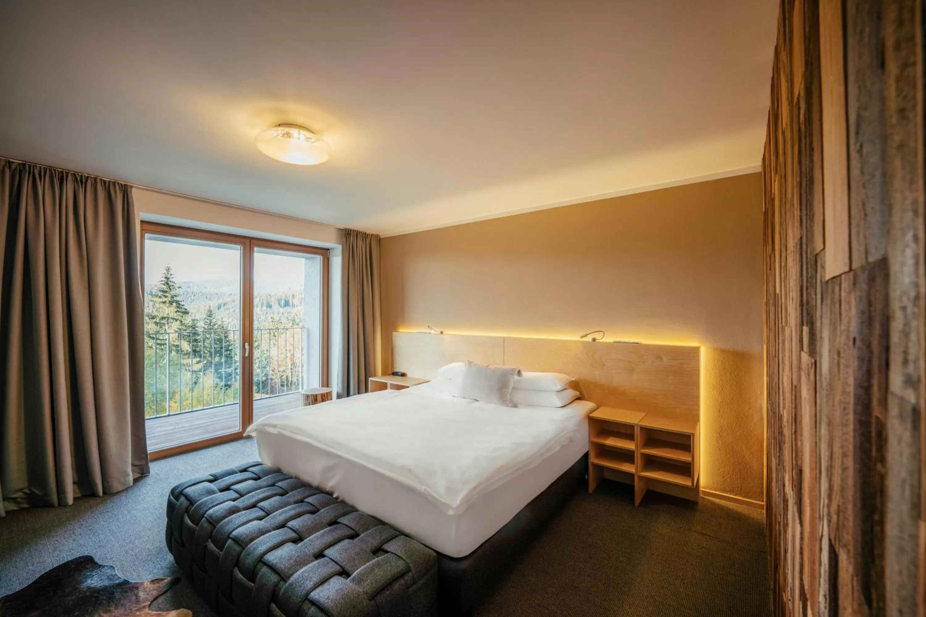 Bed in ENDEMIT Boutique Hotel & Spa