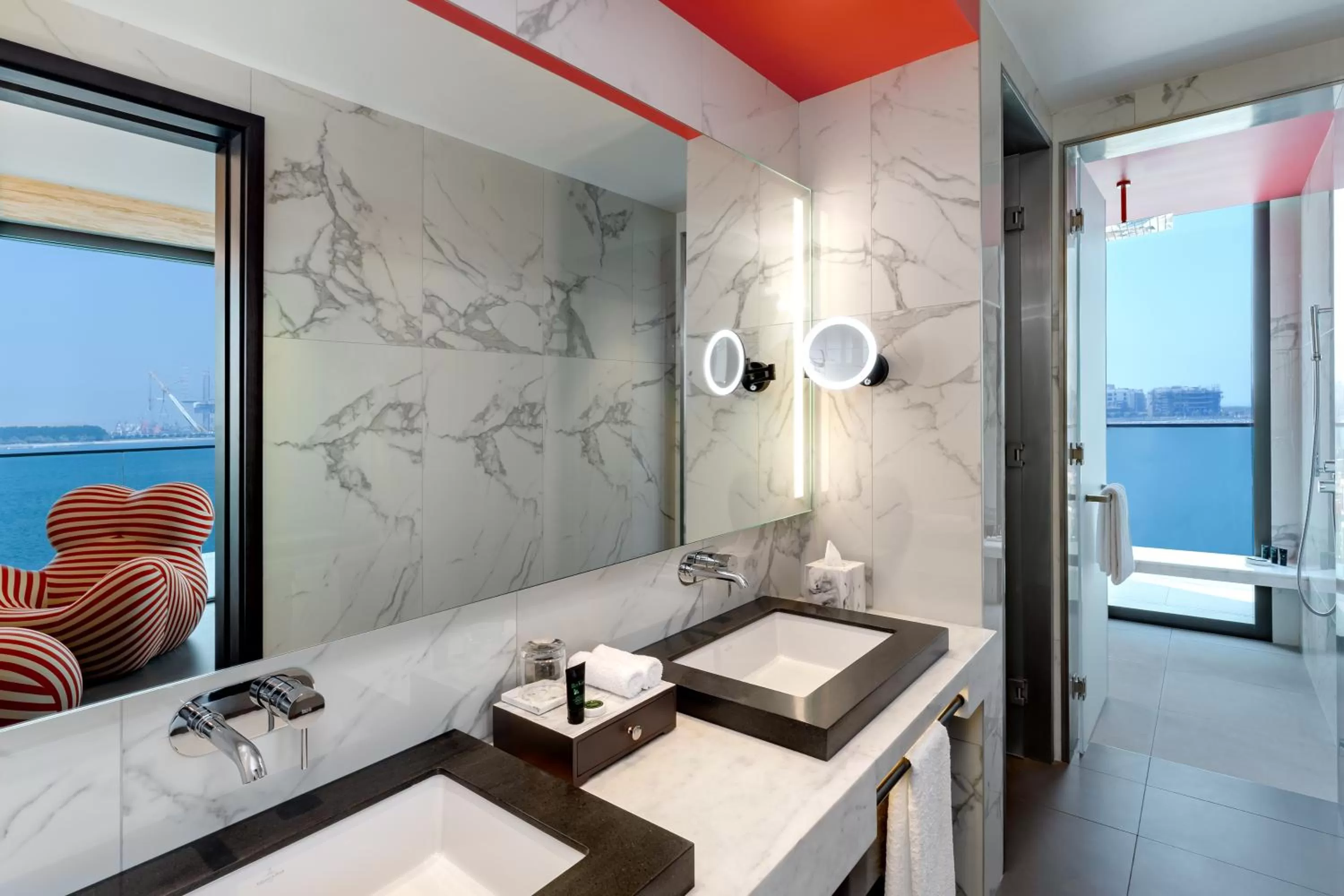 Bathroom in Hyatt Centric Jumeirah Dubai