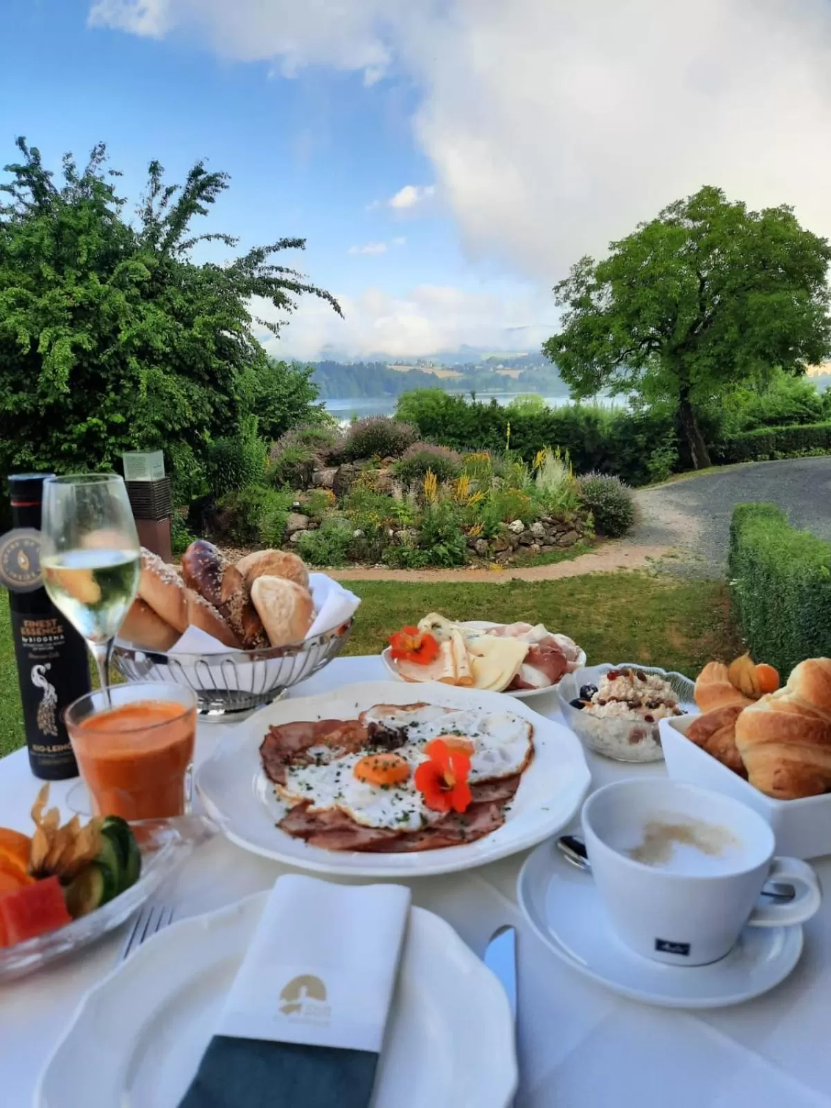 Breakfast in Stift St. Georgen am Längsee