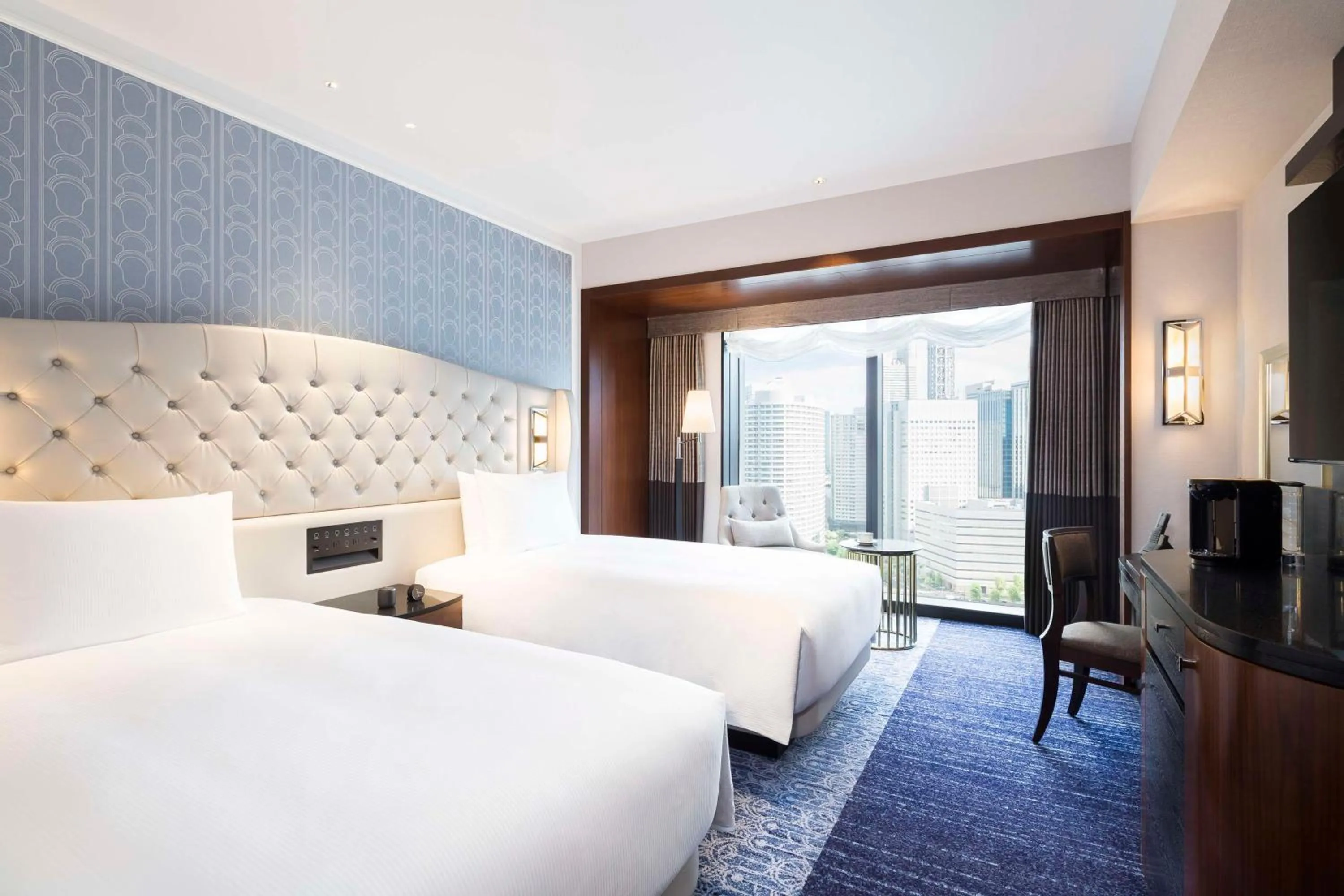 Bedroom, Bed in Hilton Yokohama