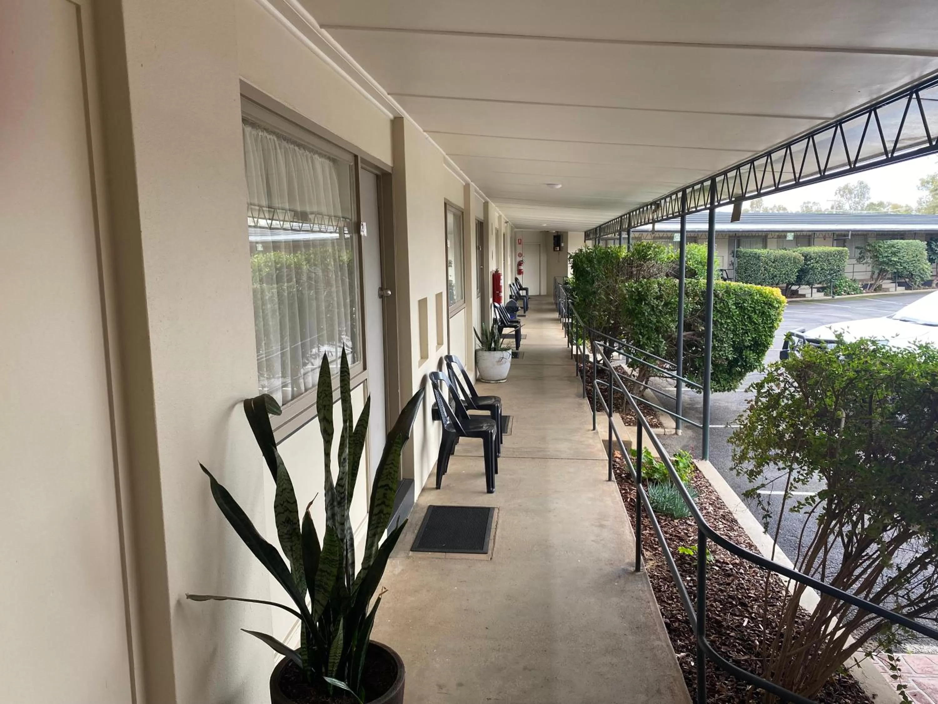 Property building in Ben Hall Motor Inn