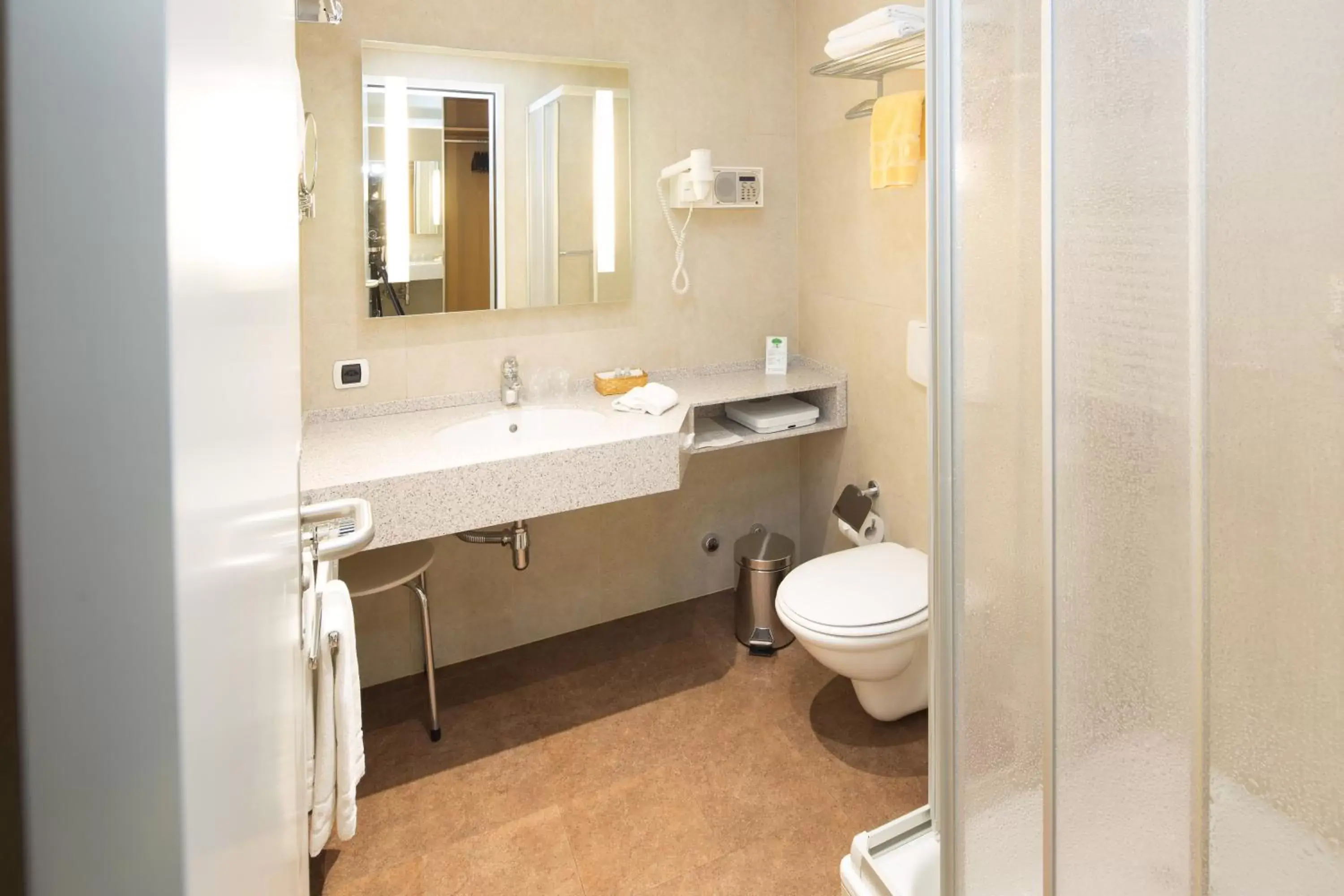 Standard Twin Room in Hotel Coronado Standard Twin Room in Hotel Coronado