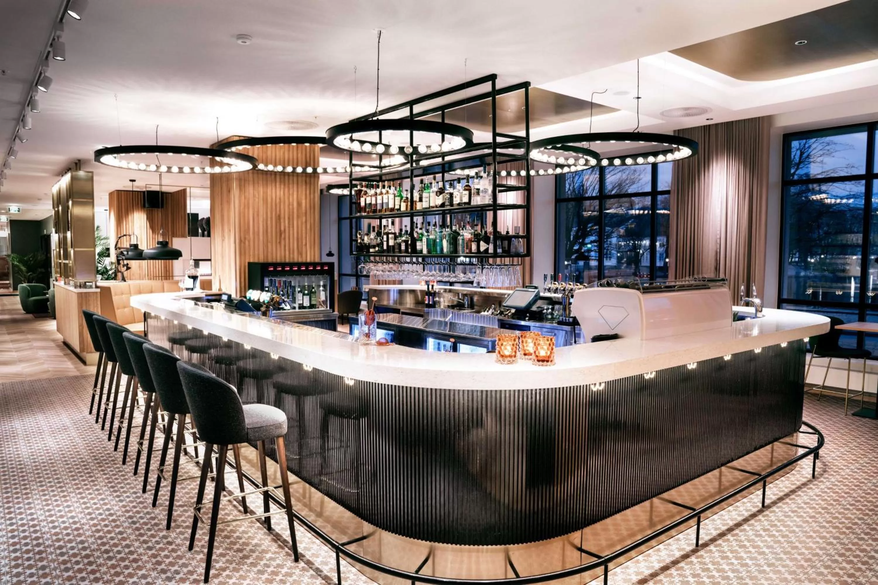 Lounge or bar in Radisson Blu Atlantic Hotel, Stavanger