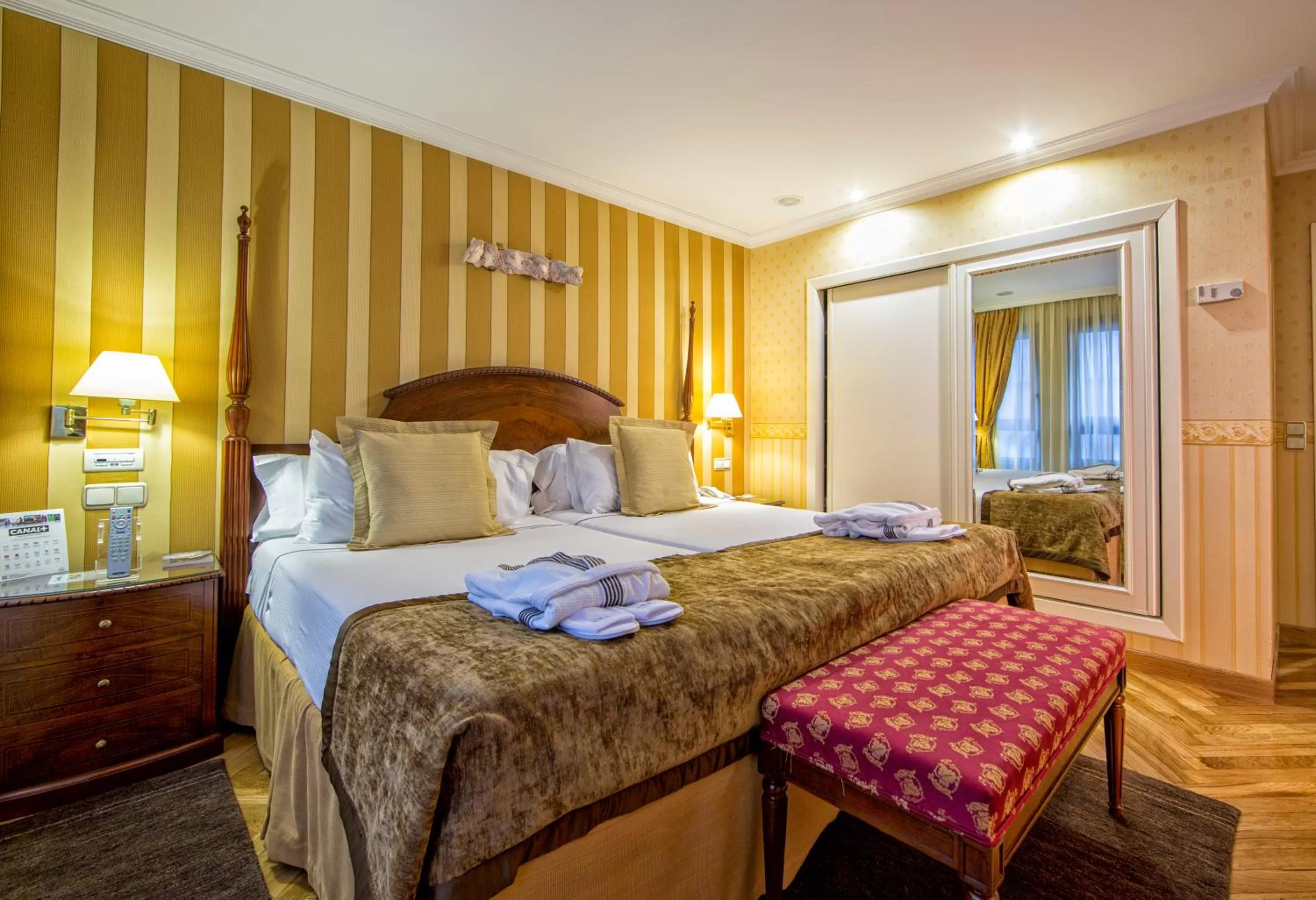 Bed in Eurostars Araguaney