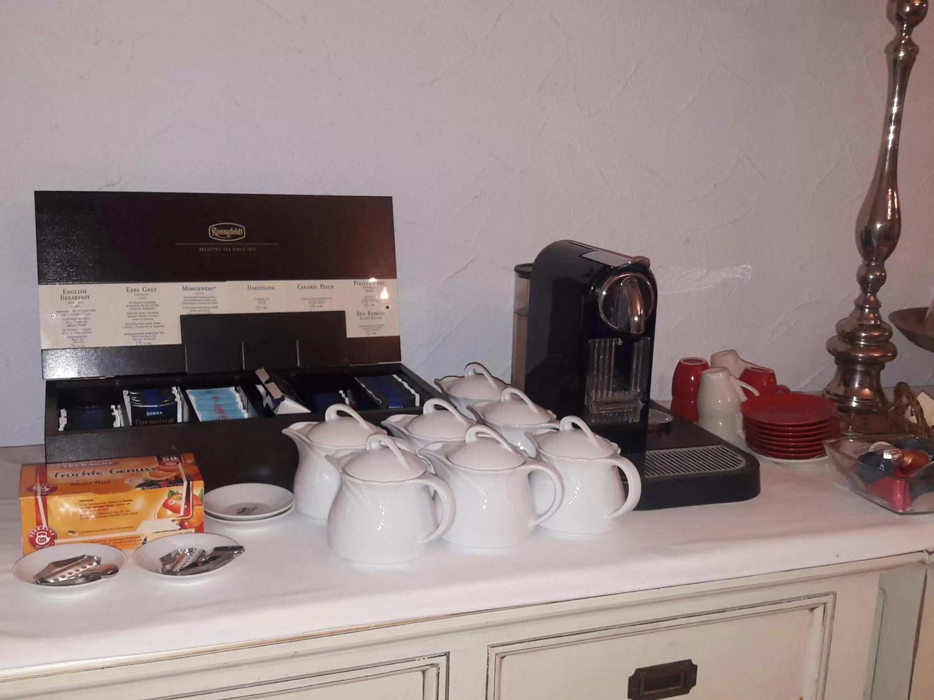 Coffee/Tea Facilities in Hotel Krone am Park