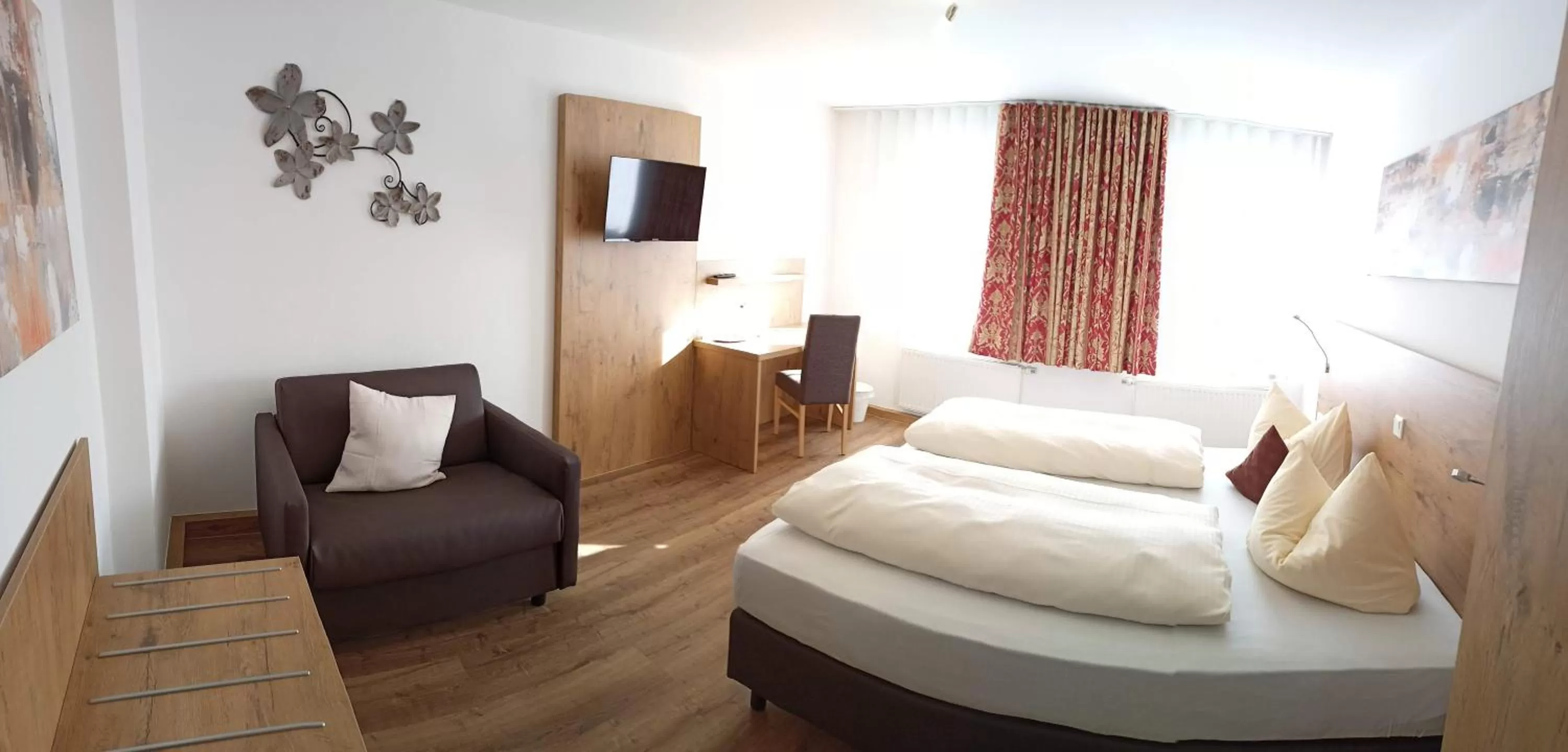 Photo of the whole room in Hotel - Gasthof Erber