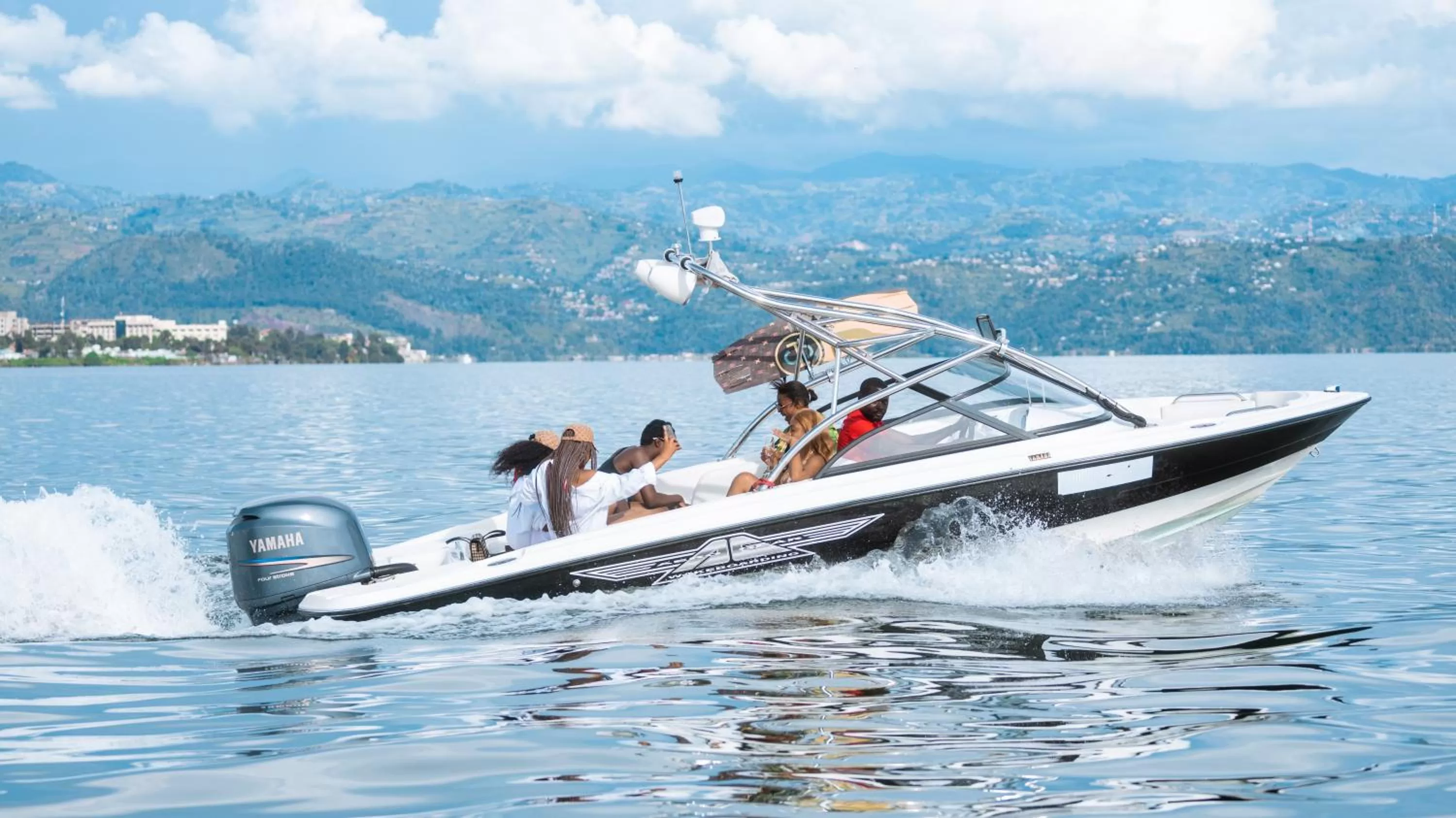 Entertainment, Canoeing in Cap Kivu