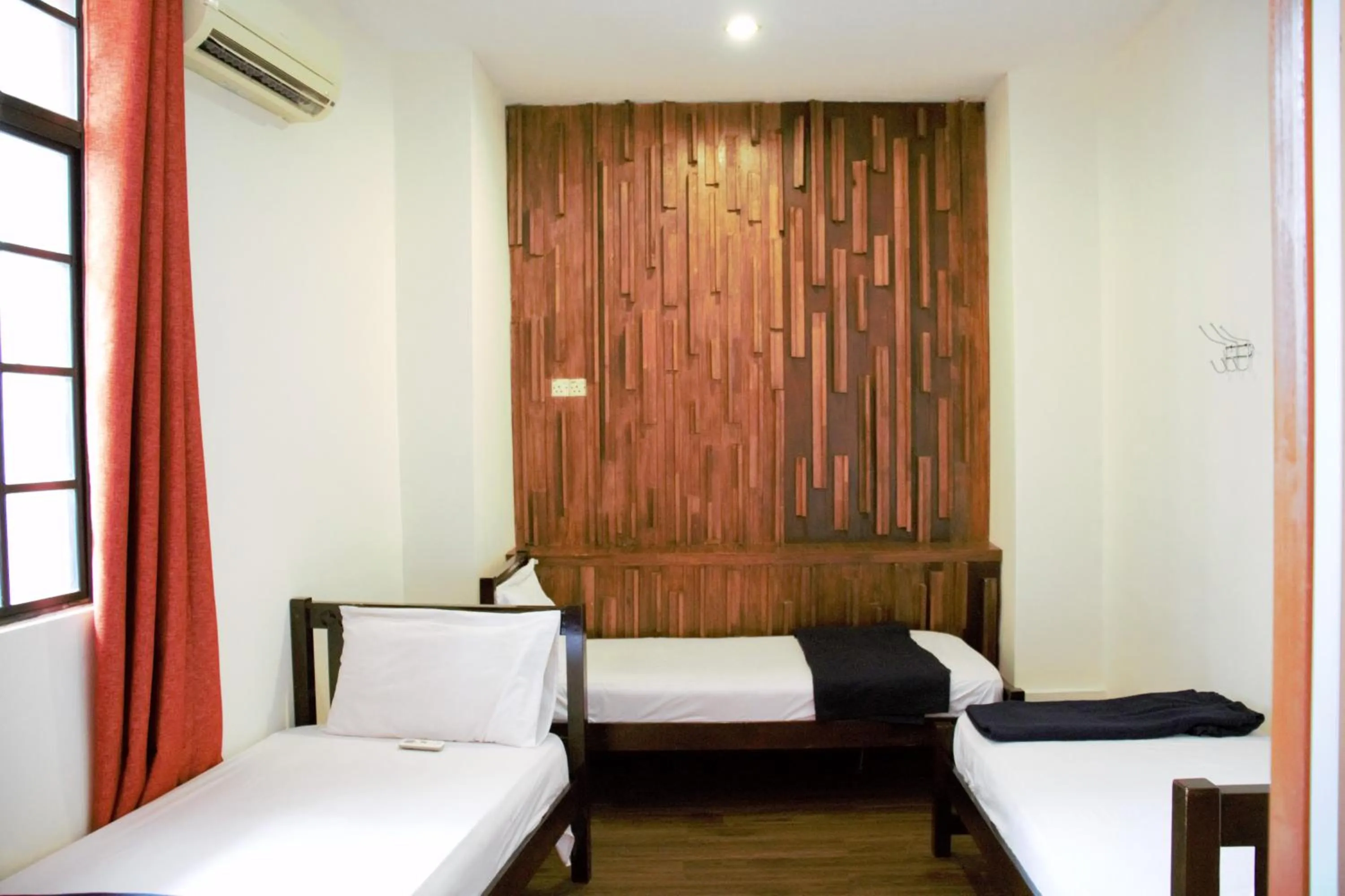 Bed in The Explorers Guesthouse and Hostel