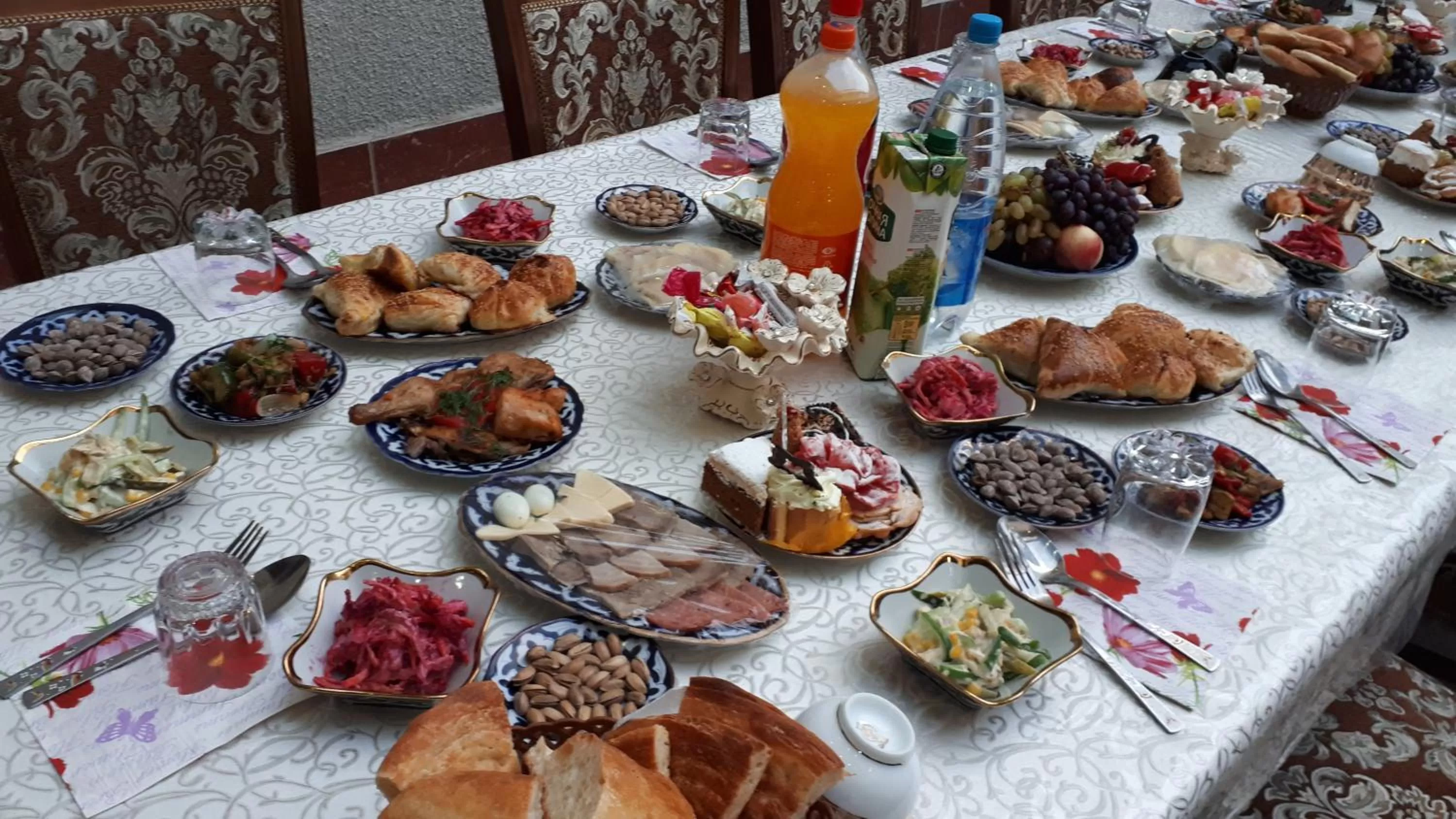 Breakfast in Samani Bukhara