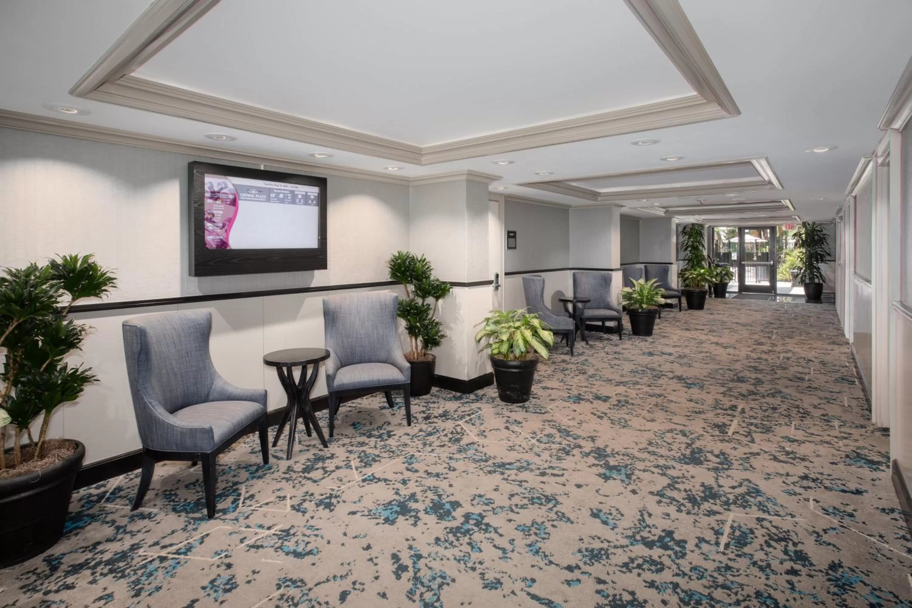 Meeting/conference room in Crowne Plaza Costa Mesa Orange County by IHG