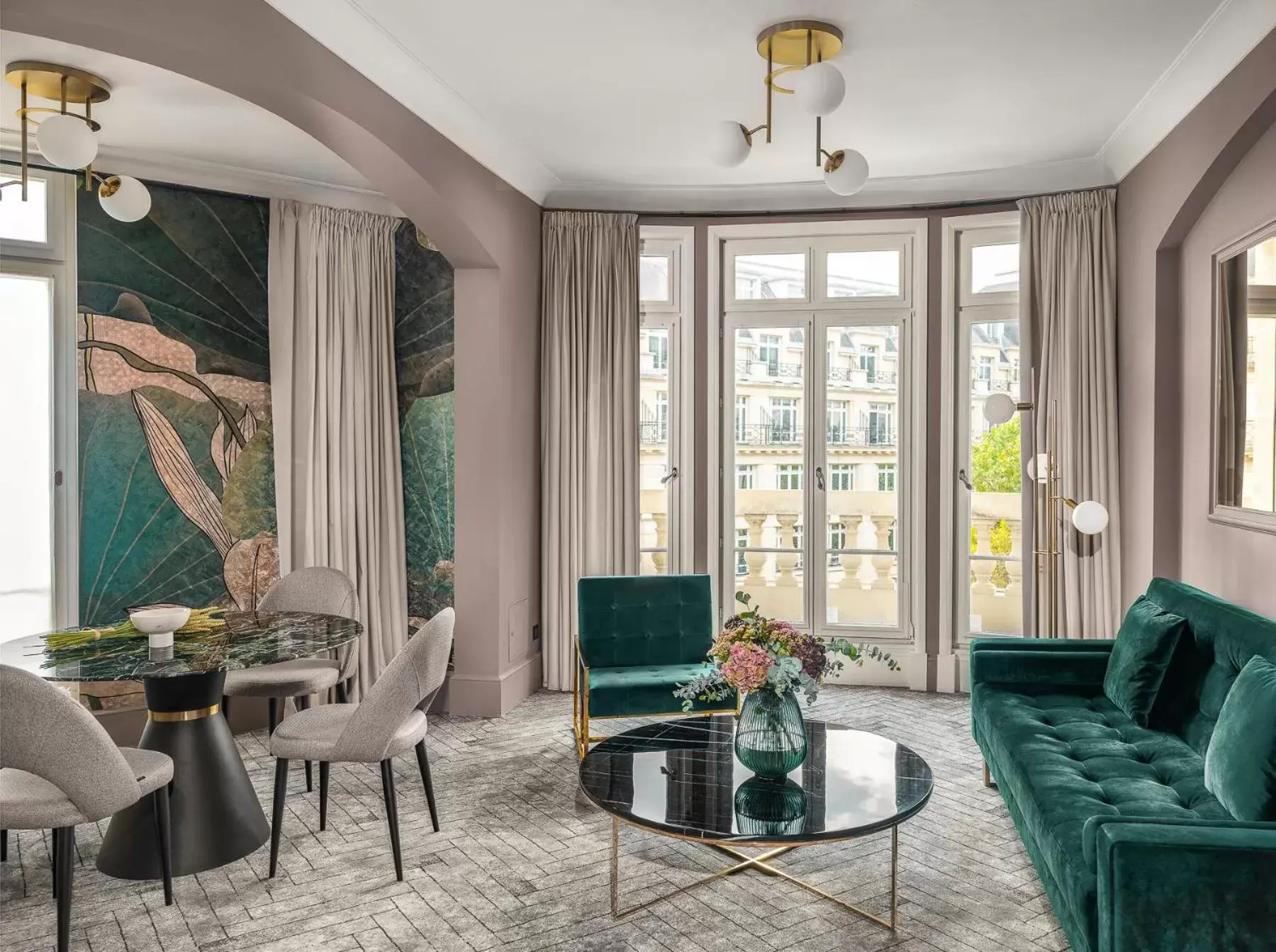 La Grande Sweetie in M Social Hotel Paris Opera La Grande Sweetie in M Social Hotel Paris Opera