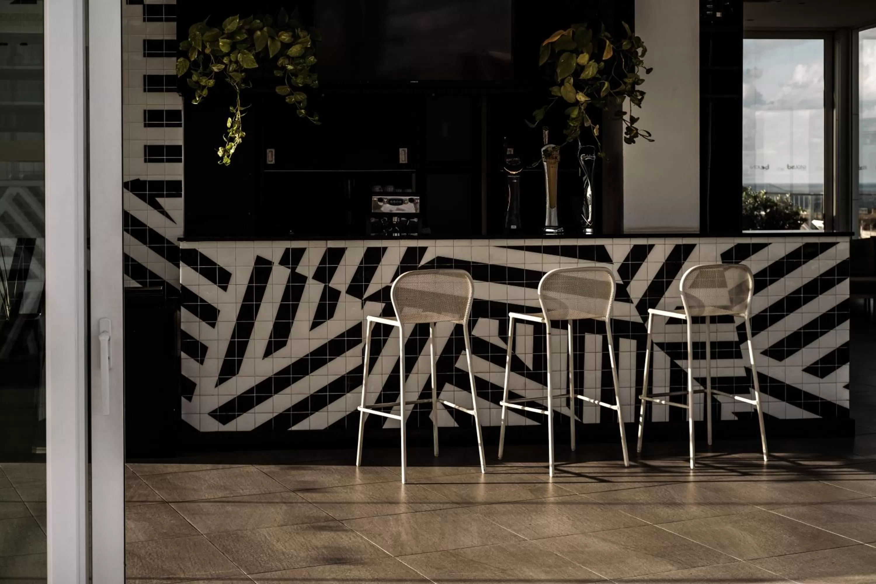 Lounge or bar in be.HOTEL