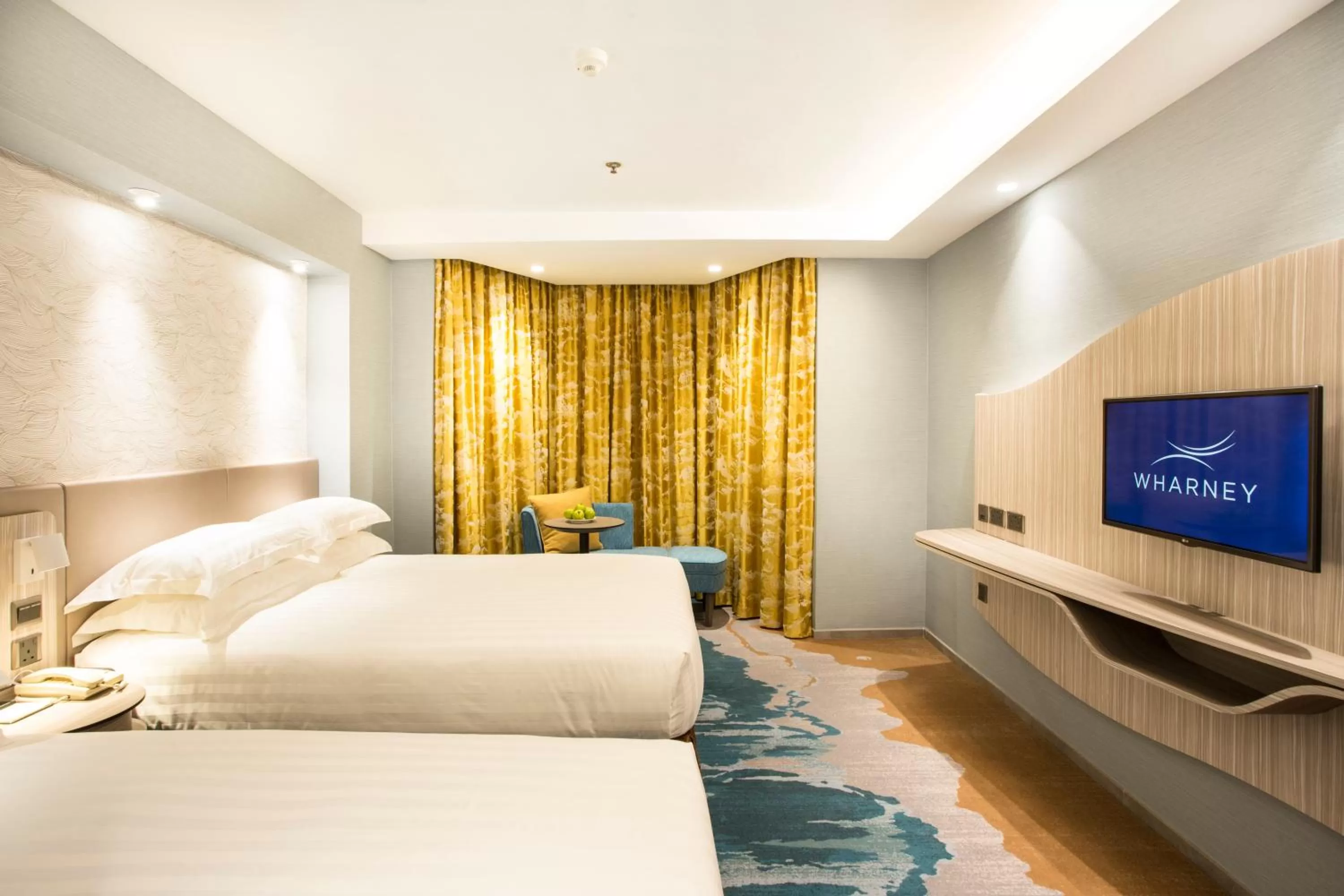 Bed in Wharney Hotel