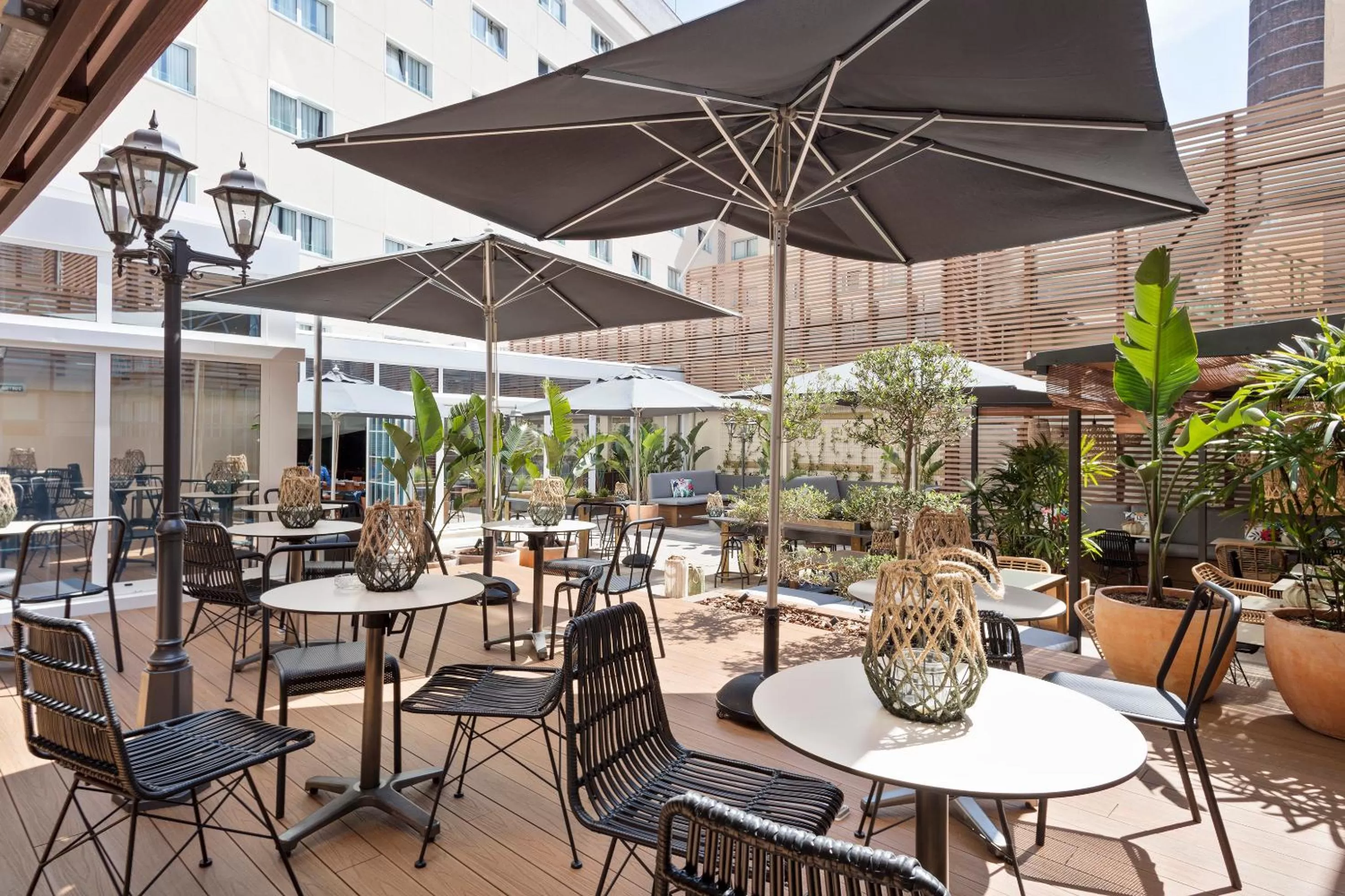 Restaurant/places to eat in INNSiDE by Meliá Barcelona Apolo