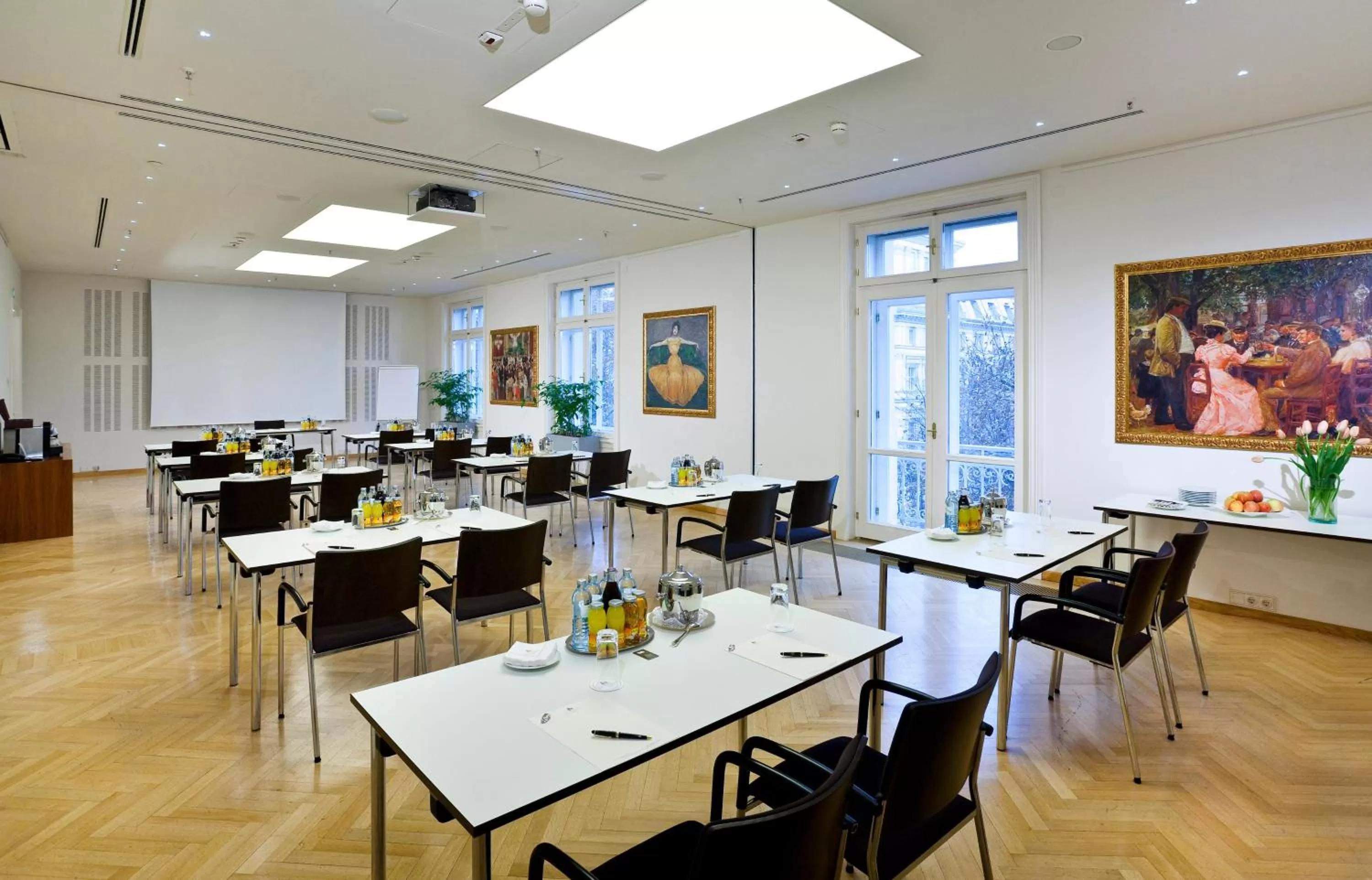 Meeting/conference room in Grand Hotel Wien