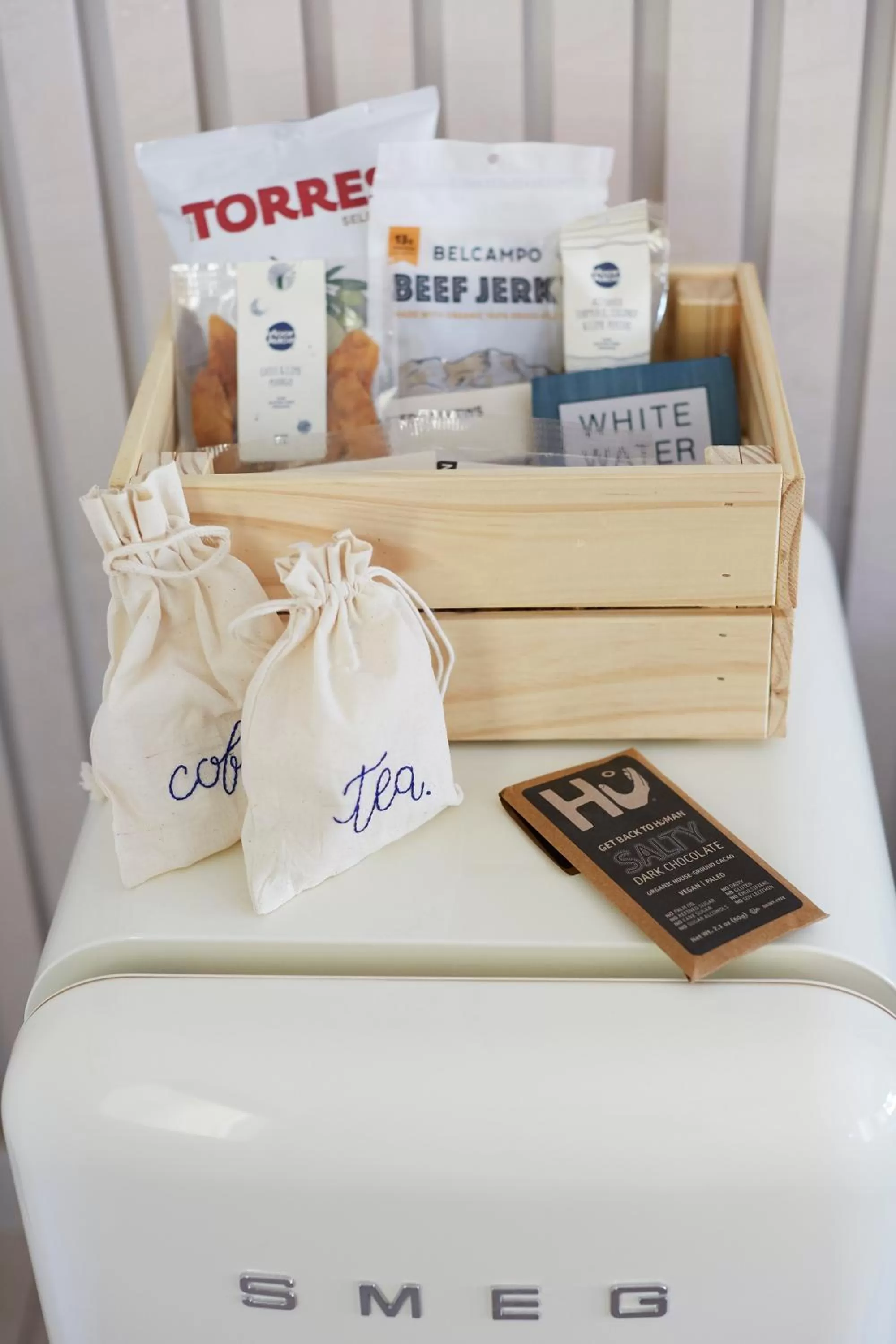 Food and drinks in White Water