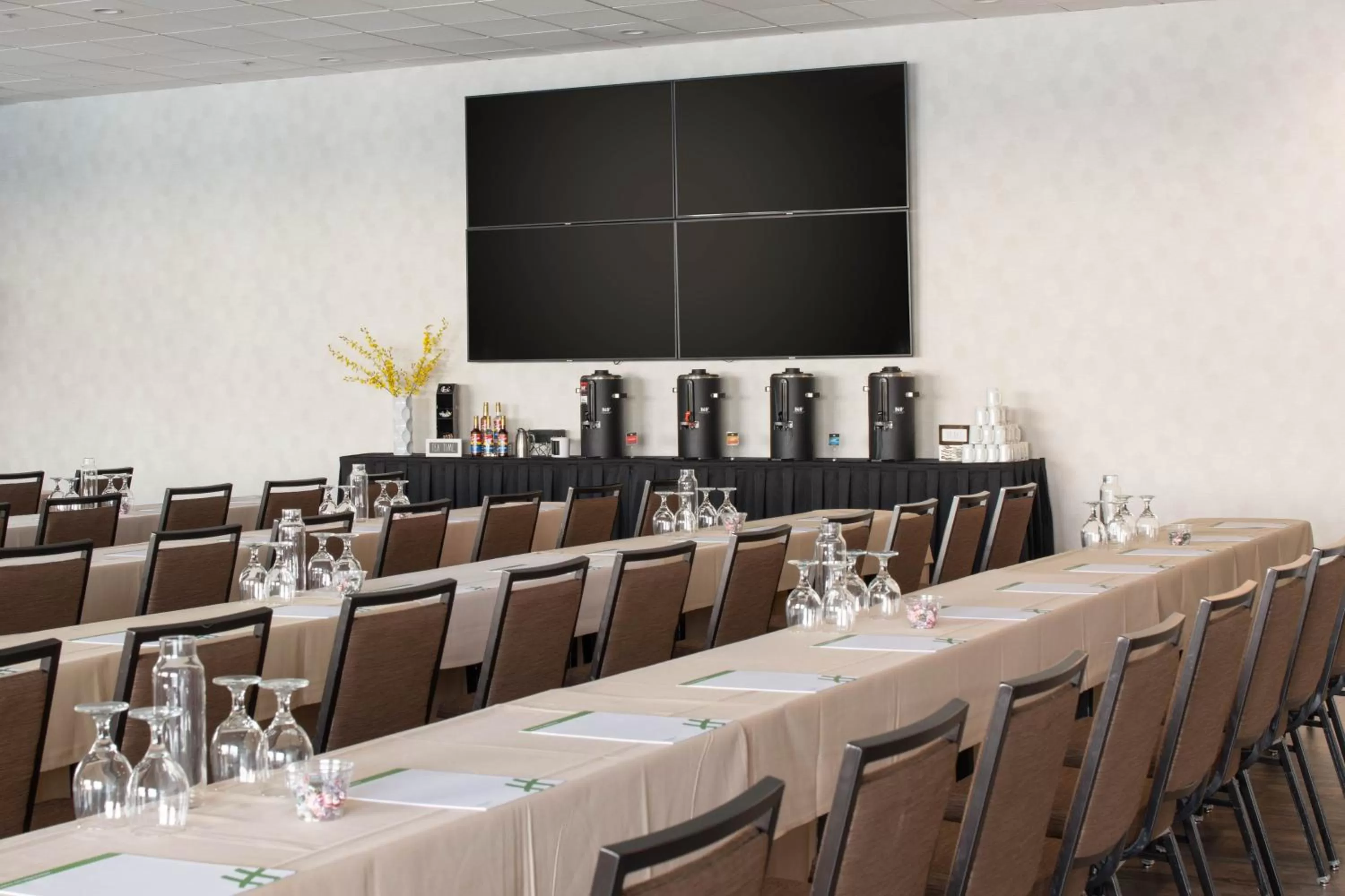 Banquet/Function facilities in Holiday Inn Portland - Columbia Riverfront by IHG