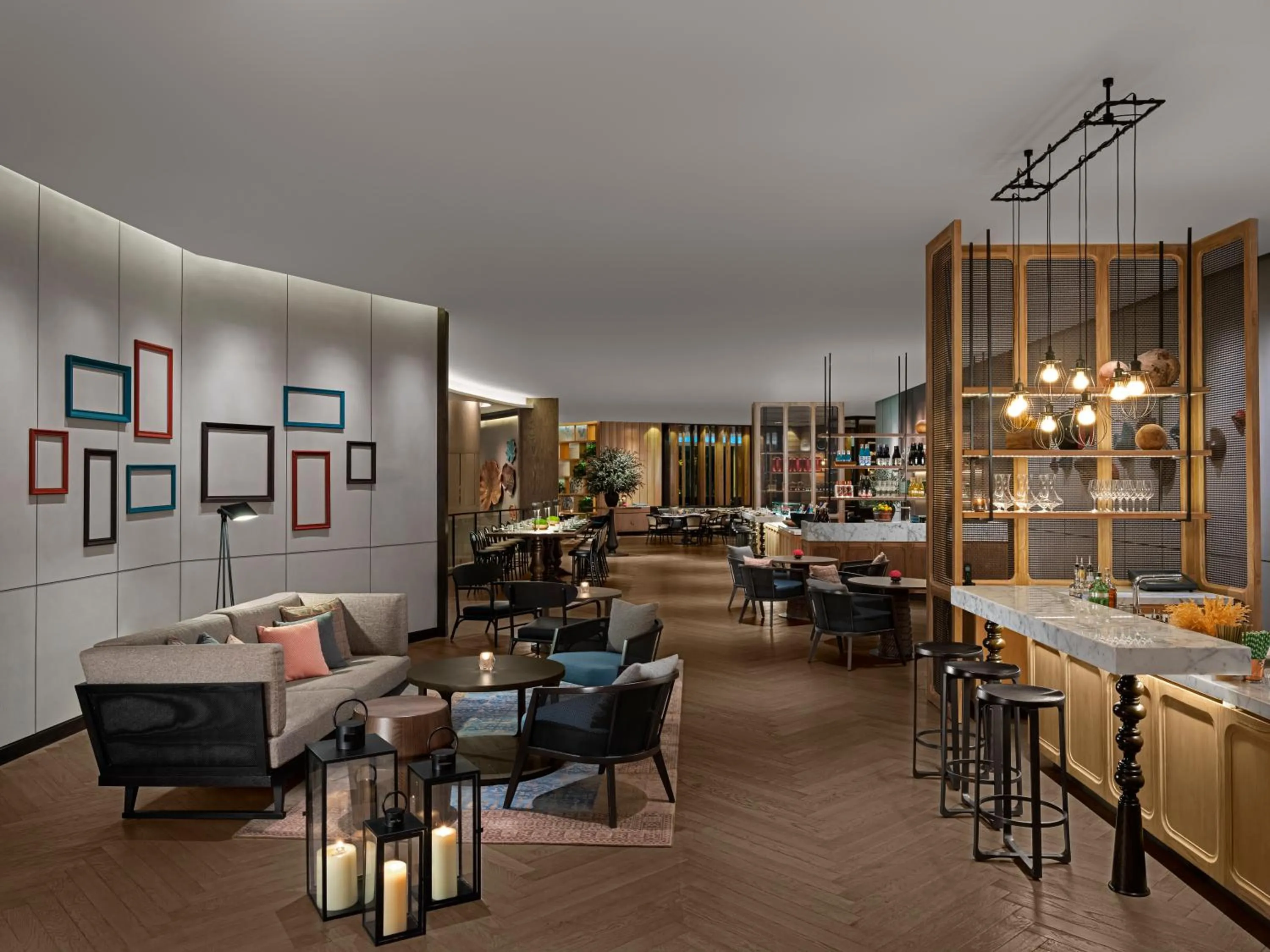 Restaurant/places to eat in New World Saigon Hotel