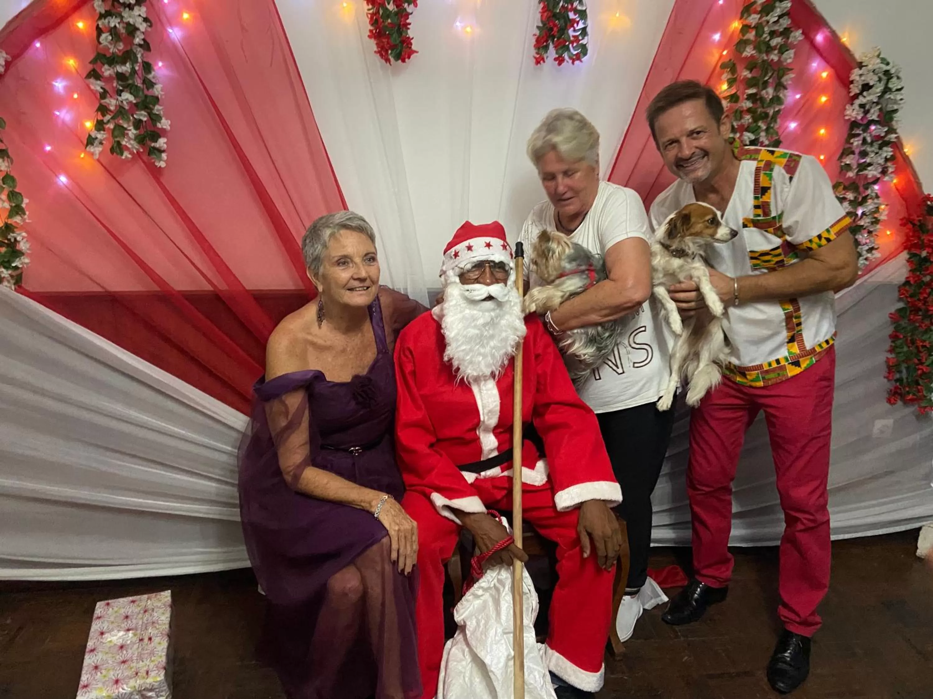 Restaurant/places to eat in Hôtel Restaurant Coco Lodge Majunga