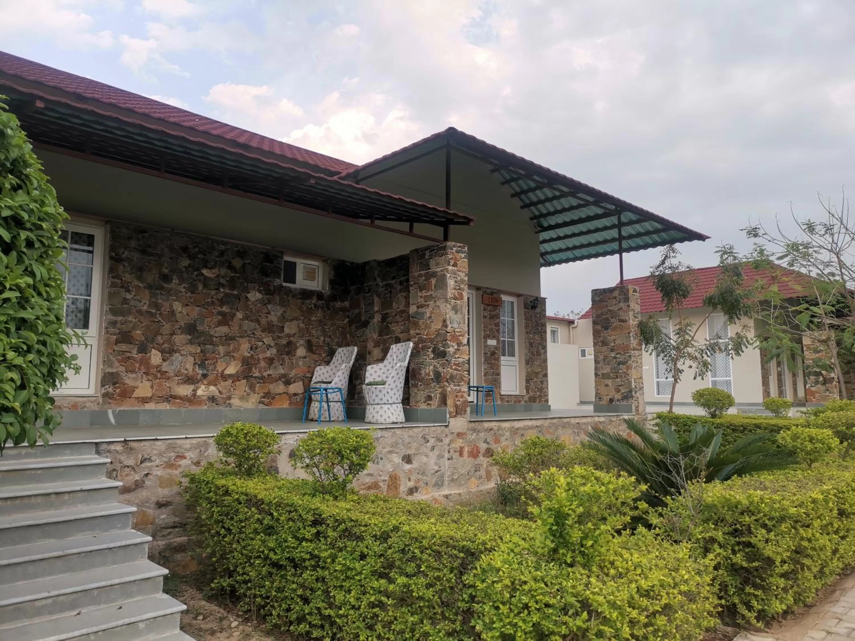Balcony/Terrace in Astroport Sariska Treetop by Eight Continents