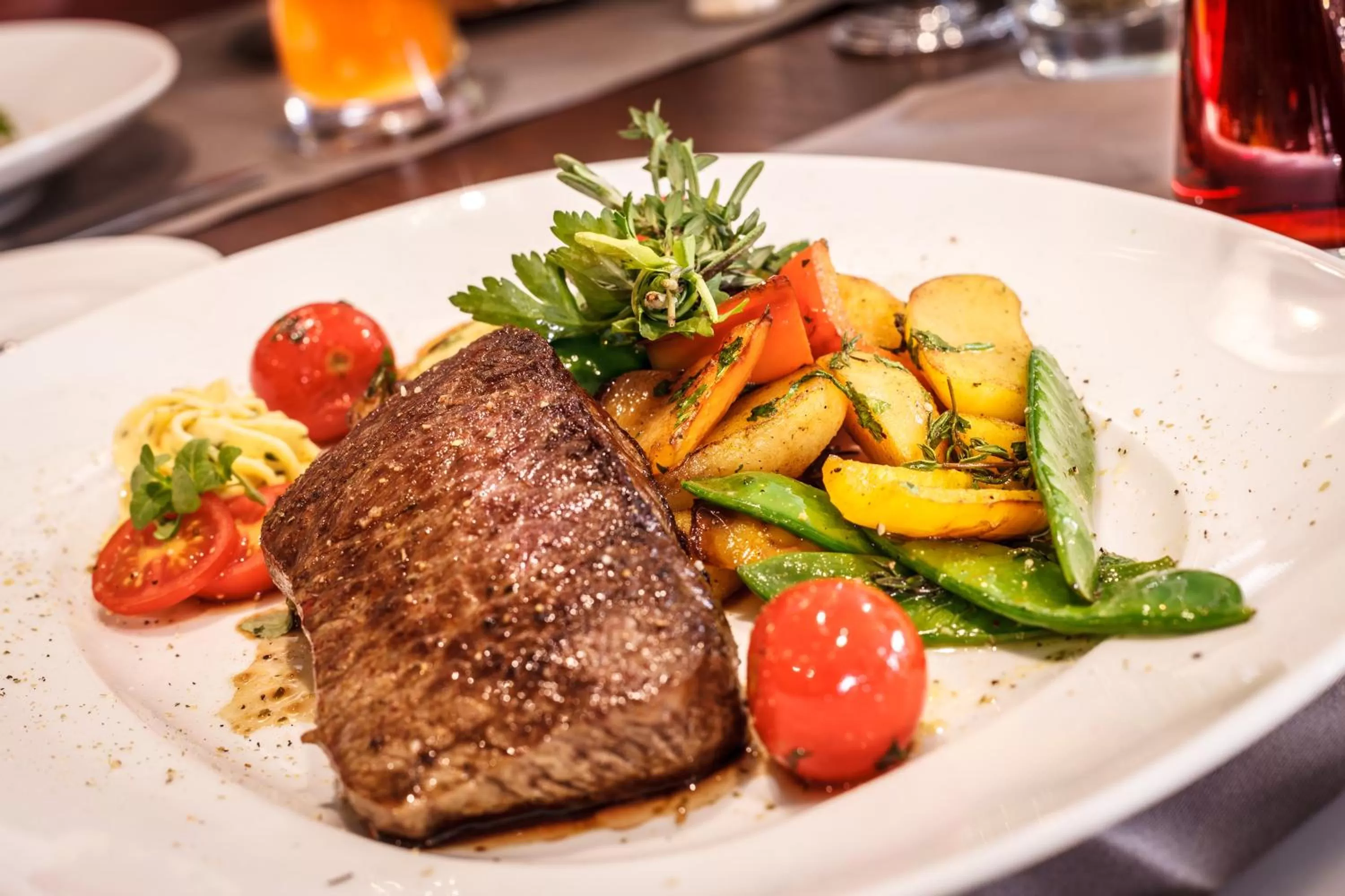 Restaurant/places to eat in Hotel Rheingold