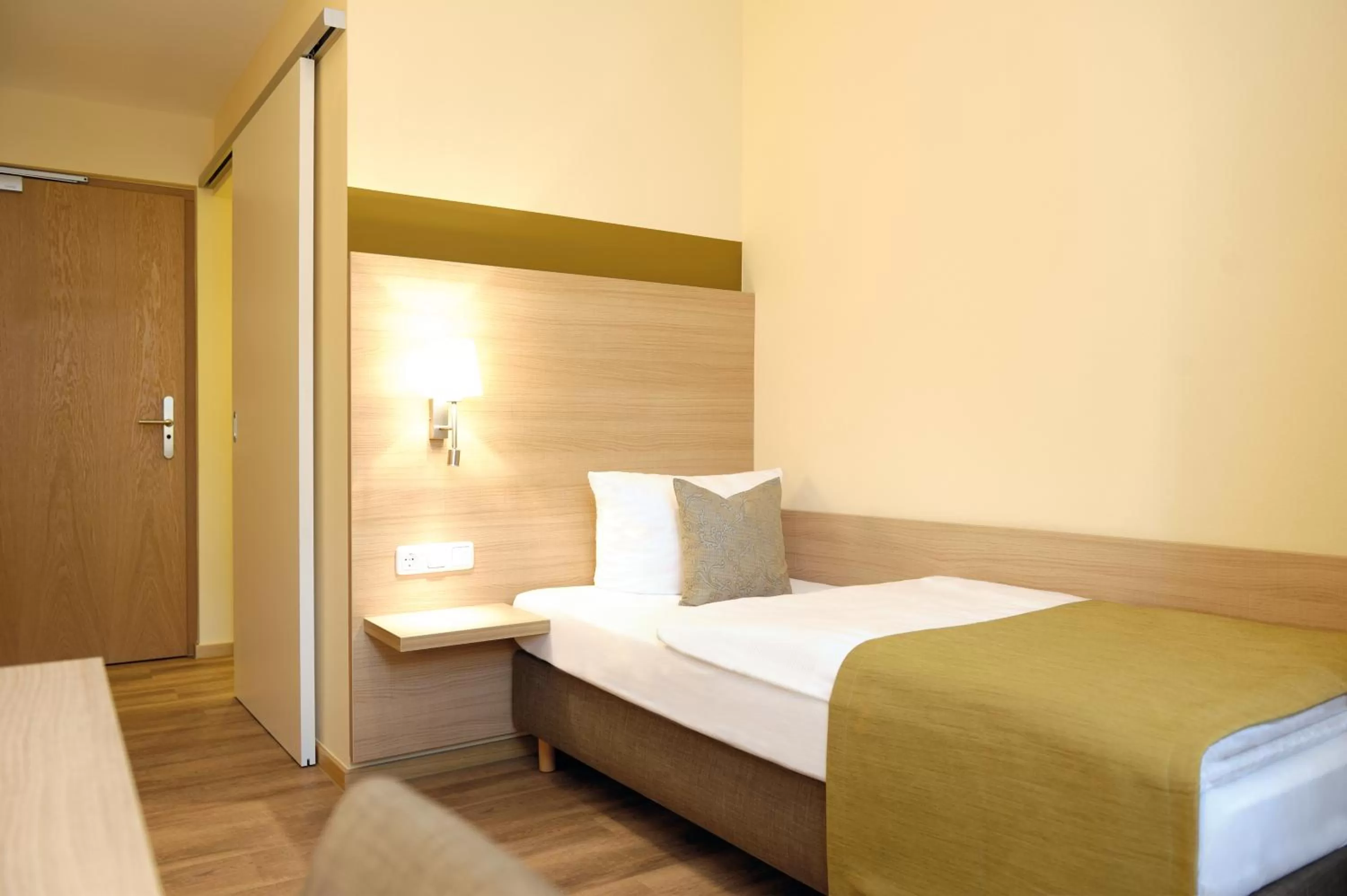 Photo of the whole room, Bed in Hotel & Gasthaus DAS RÖHRL Straubing