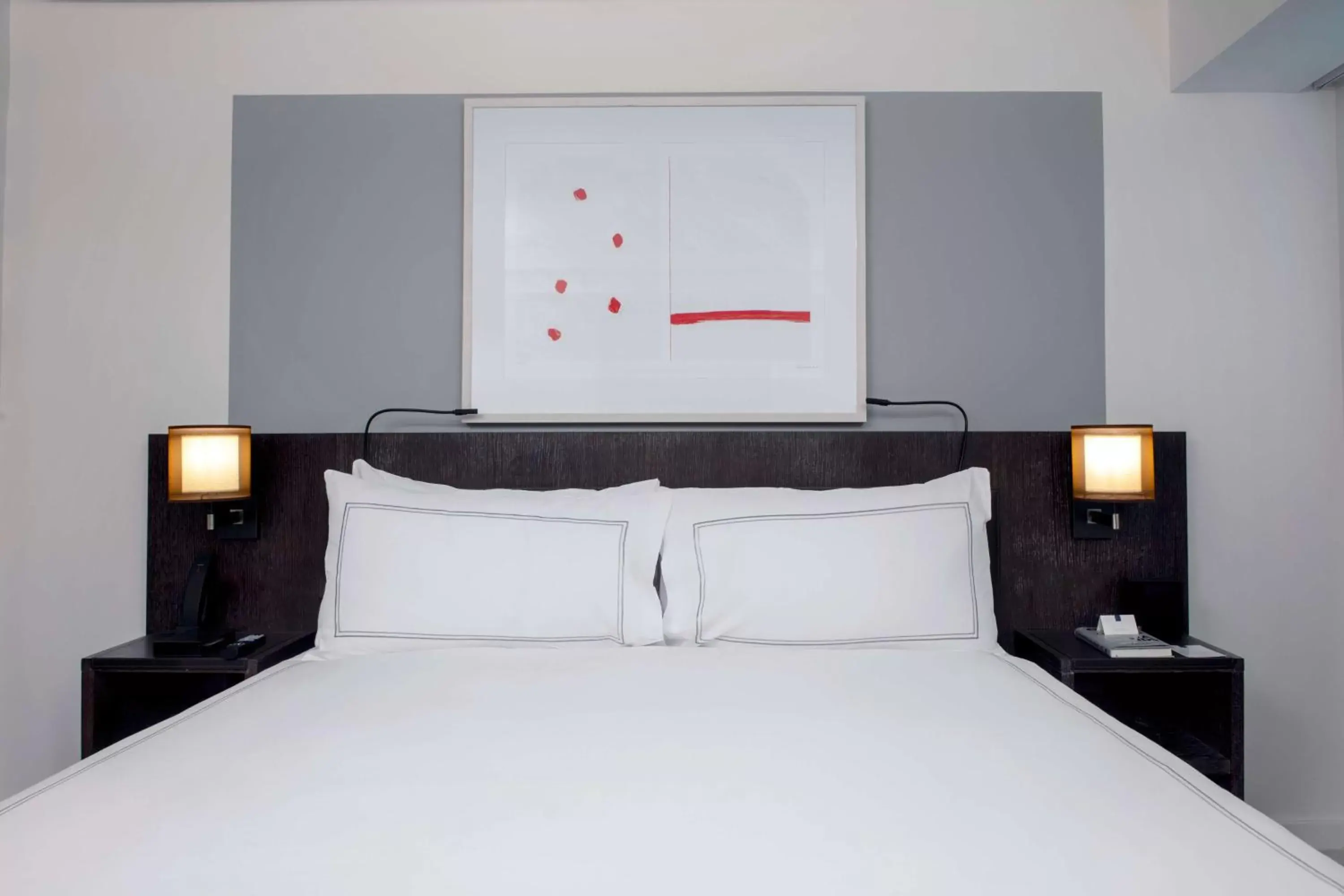 Luxury Corner King Suite with Sofa Bed in Conrad New York Downtown Luxury Corner King Suite with Sofa Bed in Conrad New York Downtown