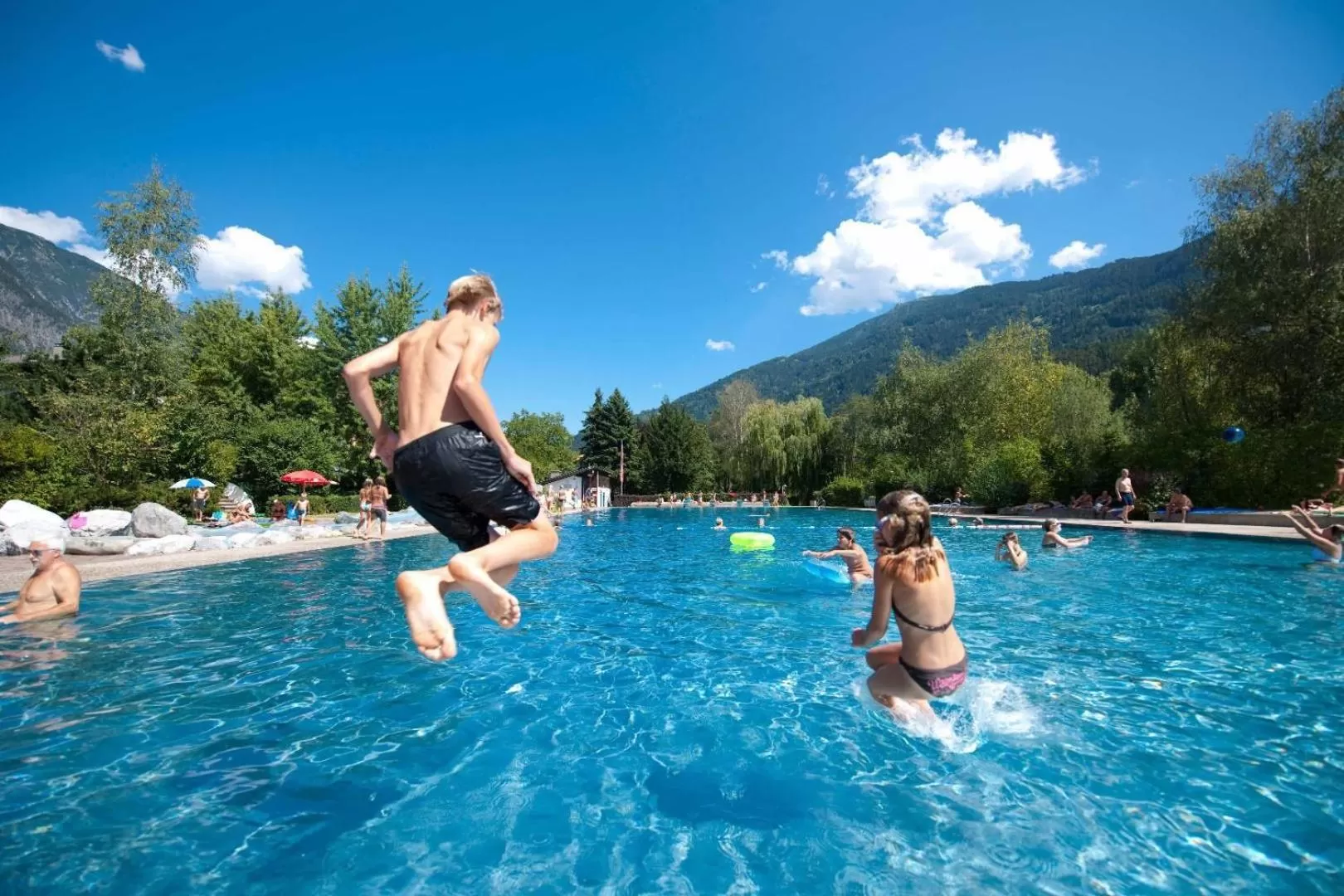 Aqua park, Swimming Pool in Hotel Enzian