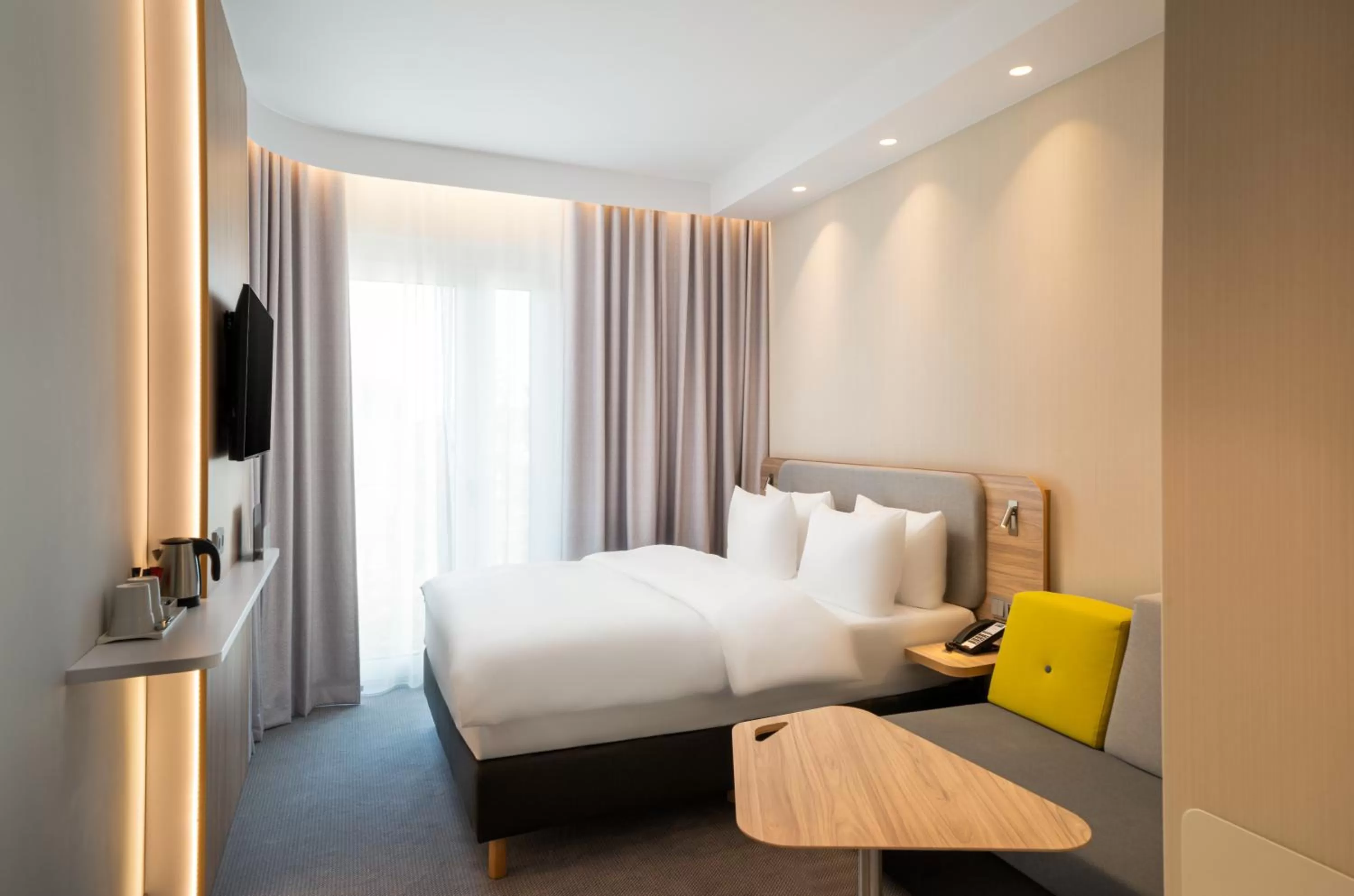 Bedroom, Bed in Holiday Inn Express - Rosenheim by IHG