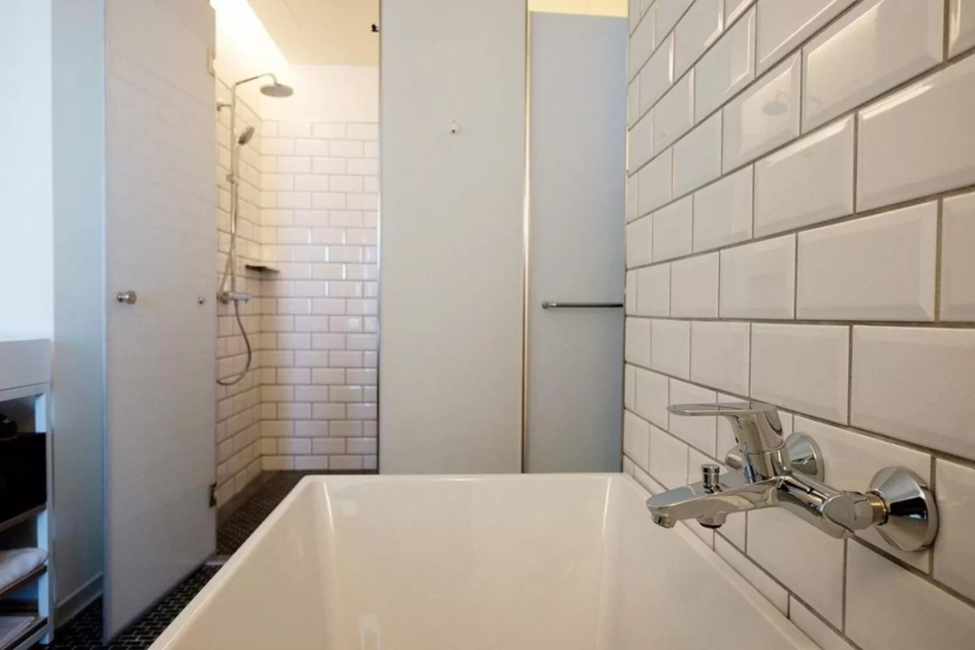 Bath in amba Taipei Songshan