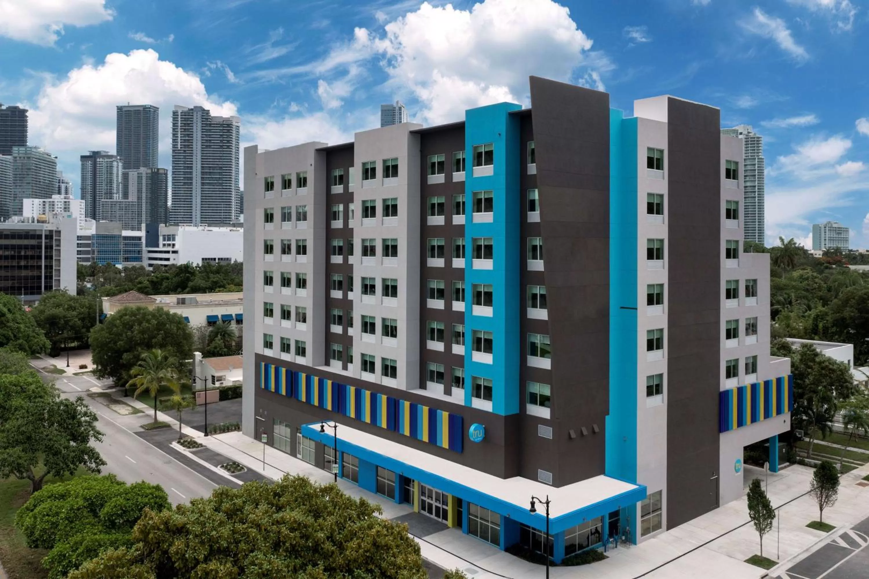 Property building in Tru By Hilton Miami West Brickell