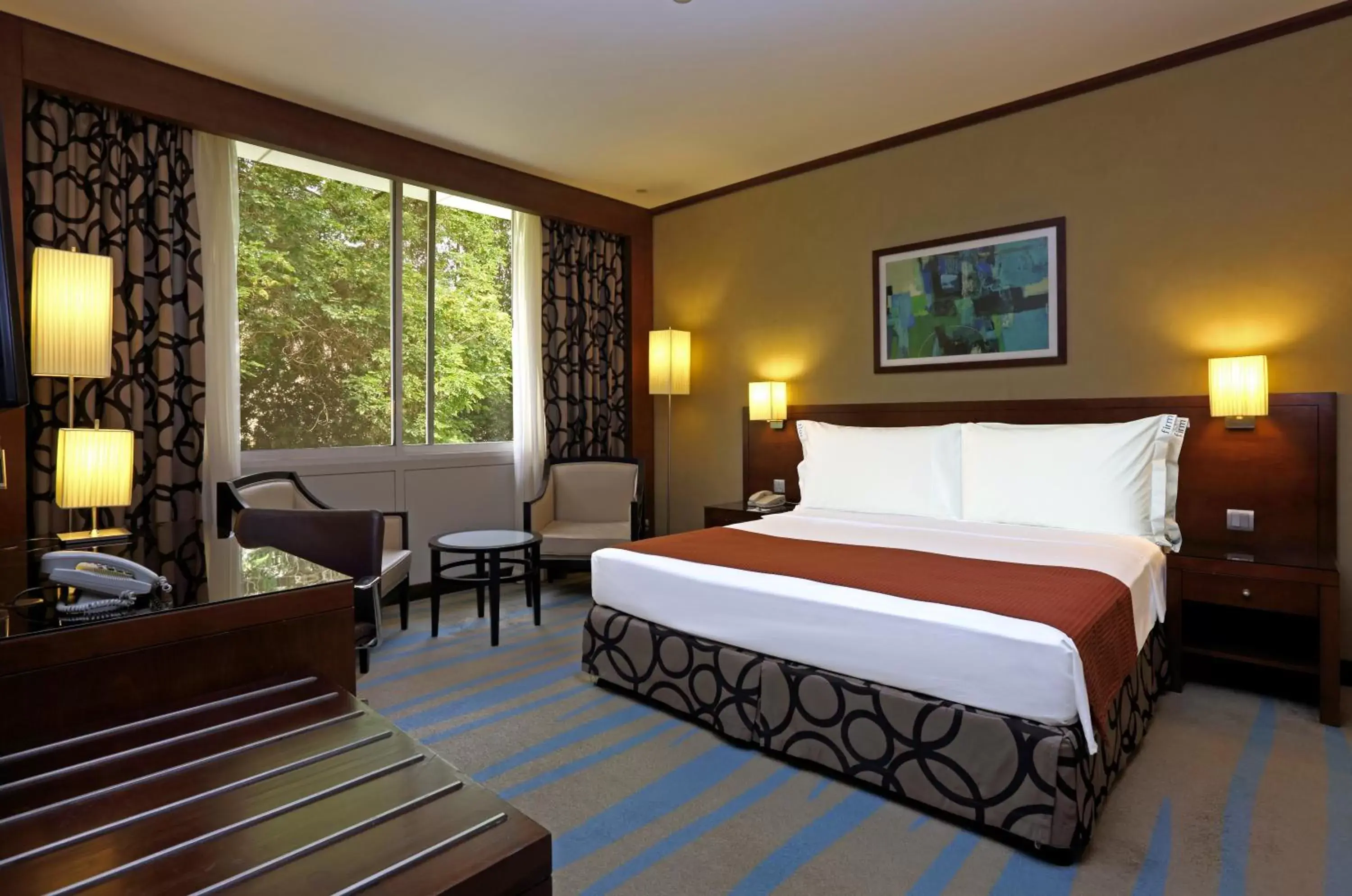 Standard King Room - Smoking in Holiday Inn Riyadh Izdihar by IHG Standard King Room - Smoking in Holiday Inn Riyadh Izdihar by IHG