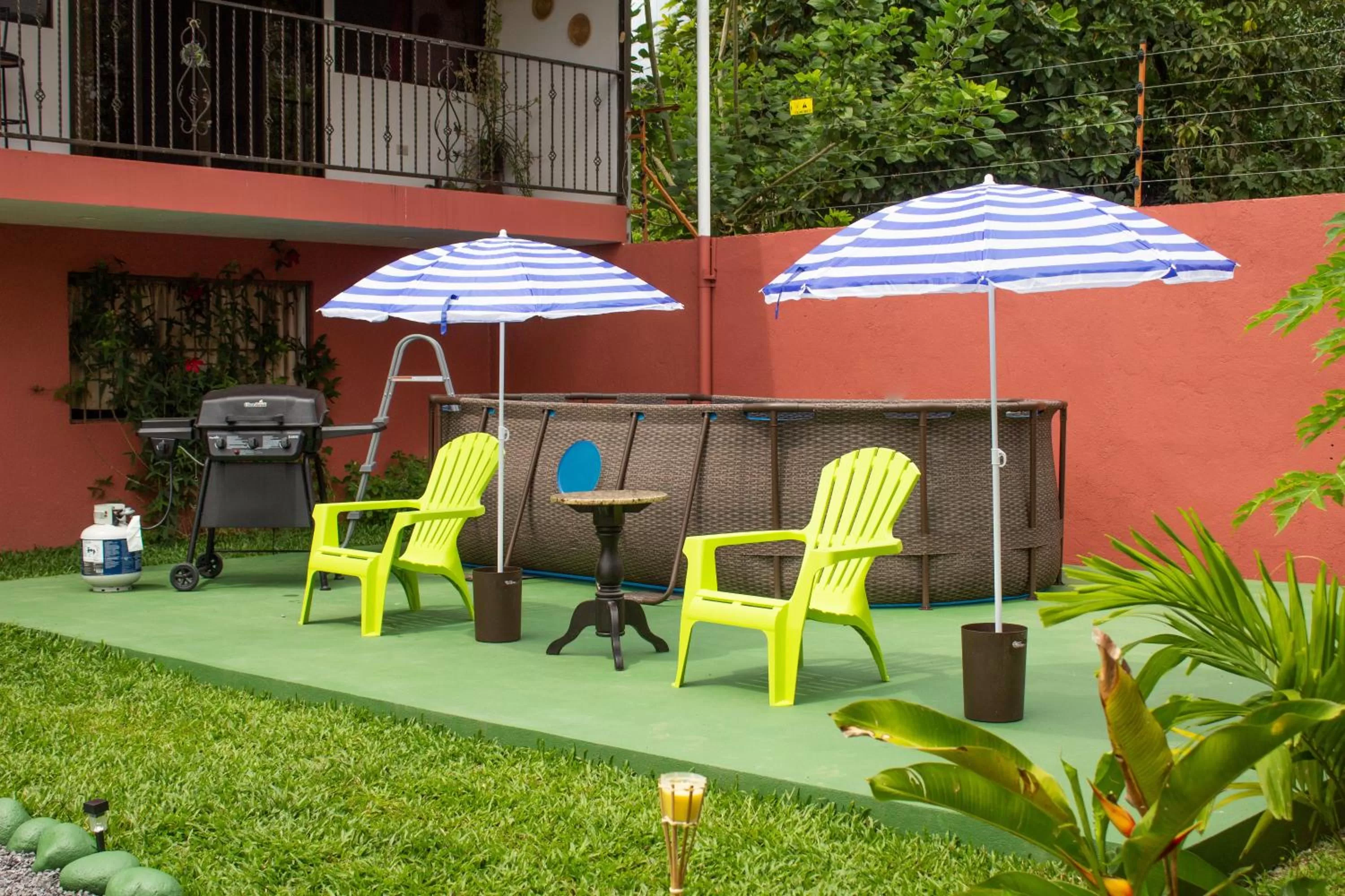 Patio in Tico House Bed & Breakfast