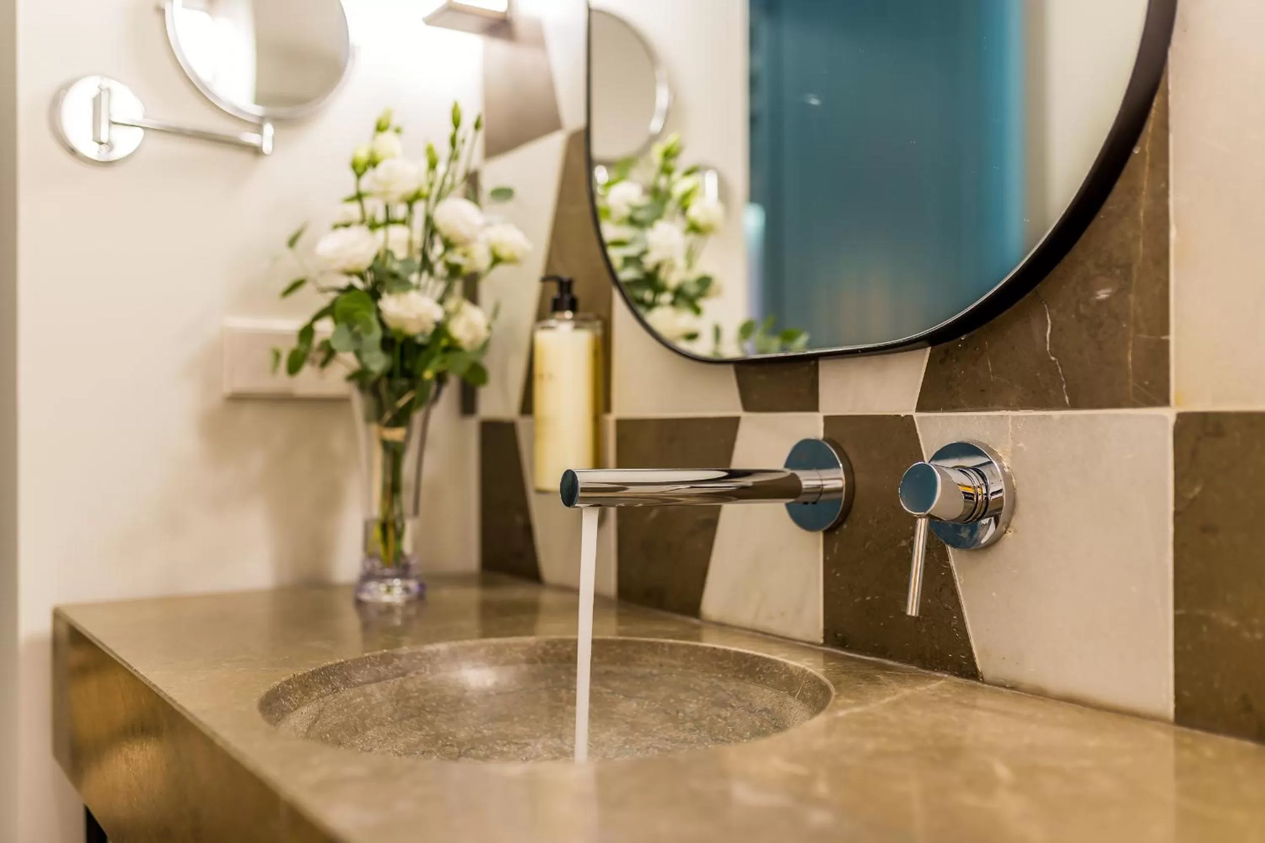 Bathroom in Intelier Casa de Indias