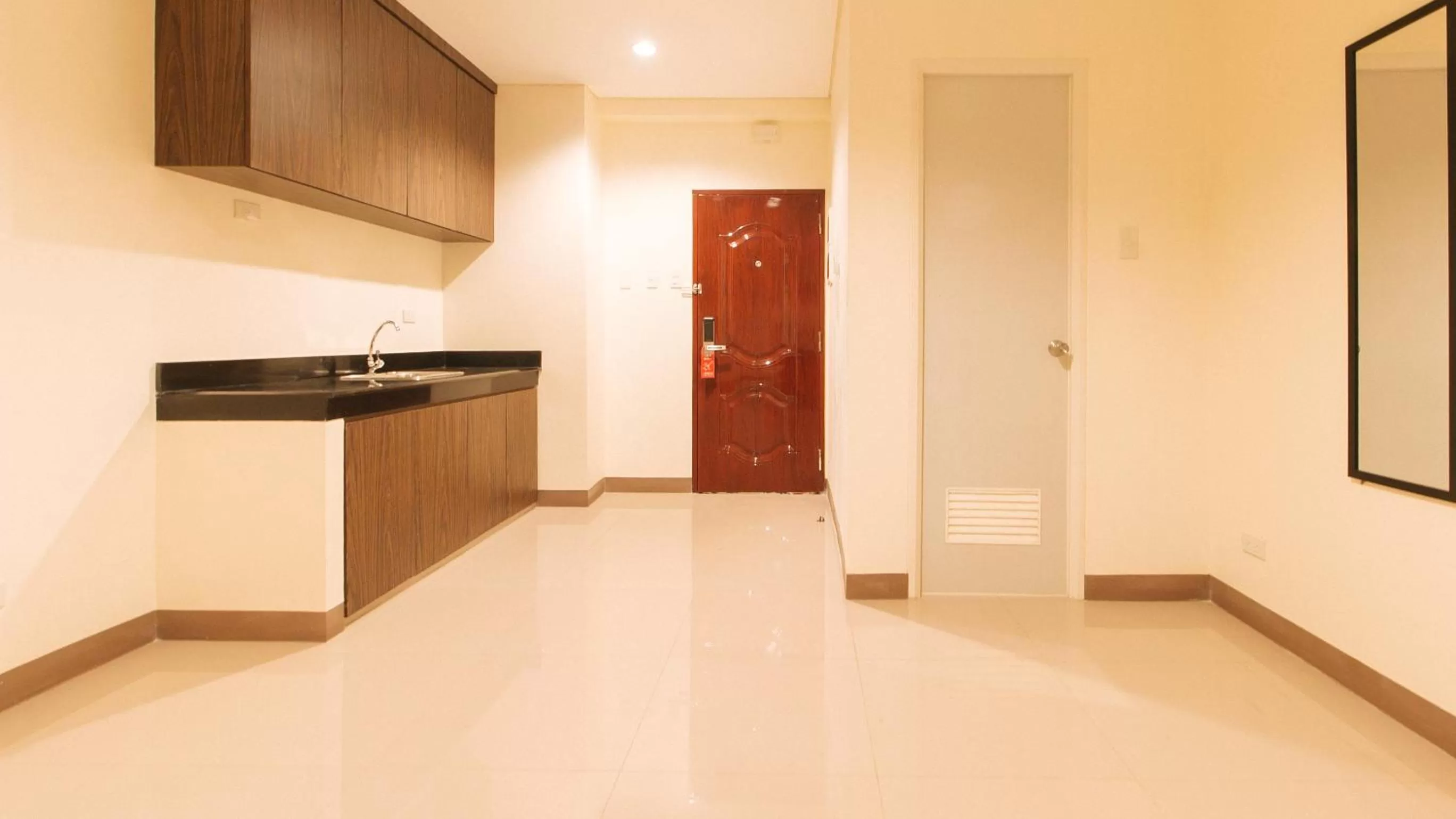Area and facilities in RedDoorz Plus @ Kaizen Suites Taft Avenue